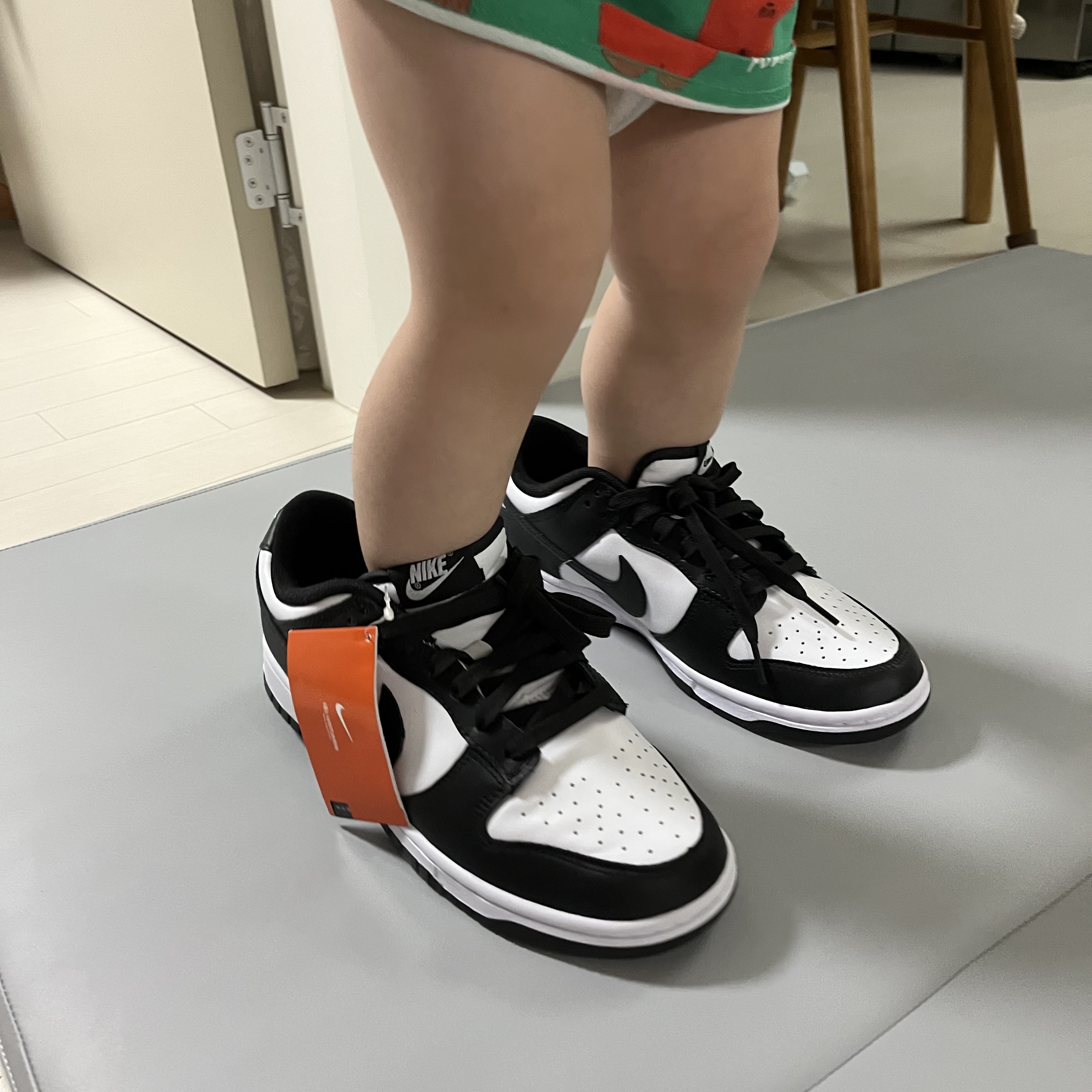 Nike Dunk Low Retro Black 착용 스타일 - 5