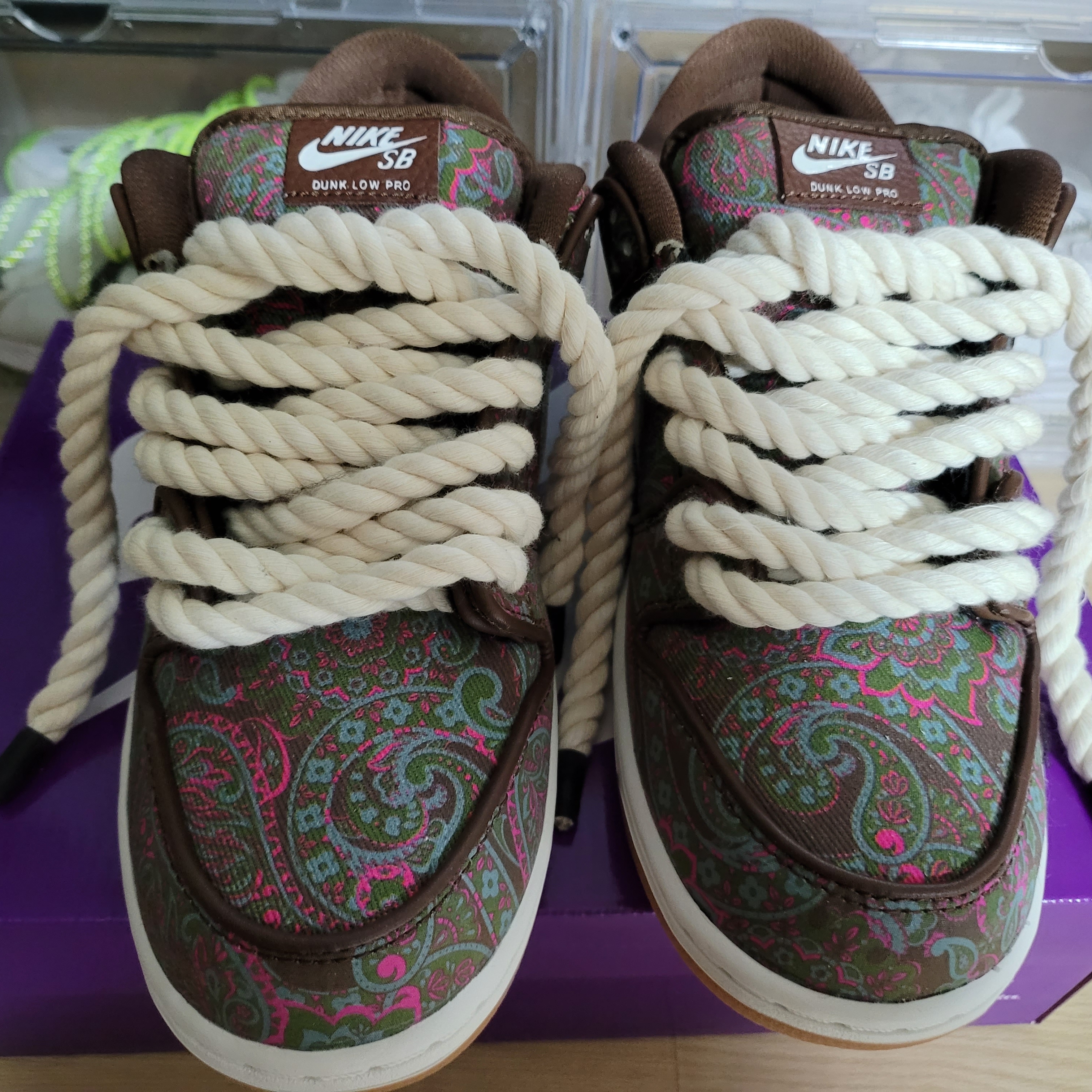 Nike SB Dunk Low Pro Premium Paisley 착용 스타일 - 2