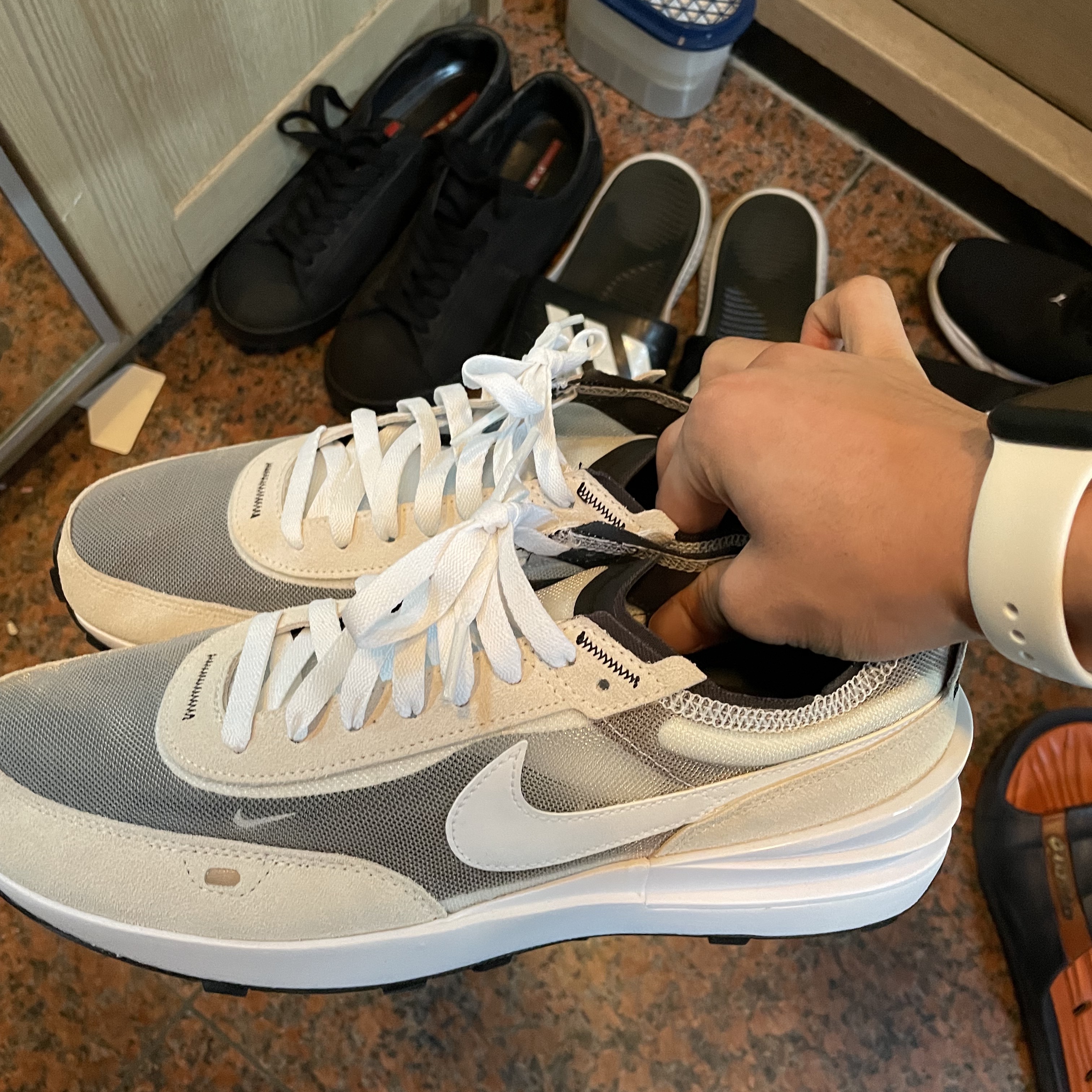 Nike Waffle One Infinite Lilac 착용 스타일 - 1