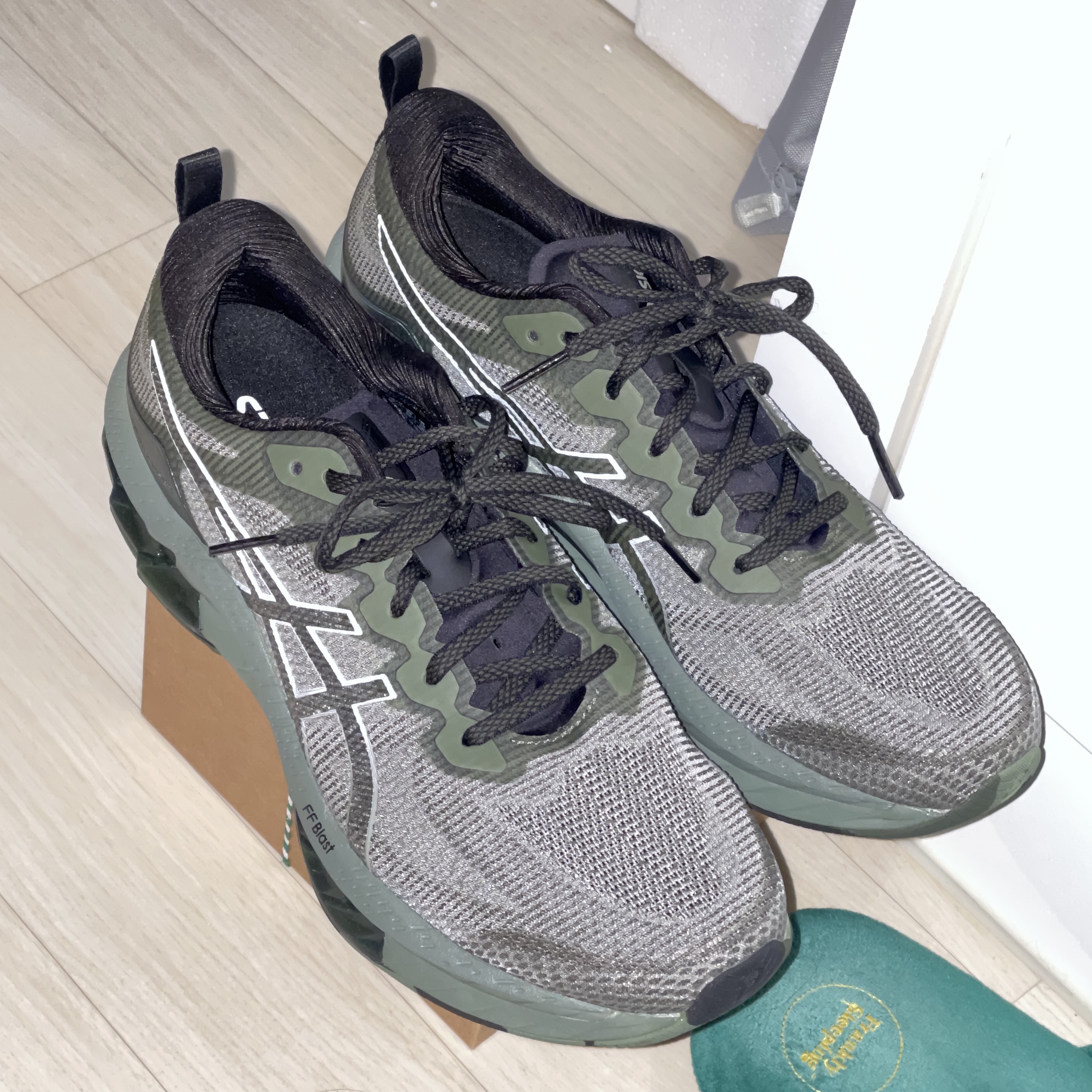 Asics Gel-Kinsei Blast LE Linchen Green White 착용 스타일