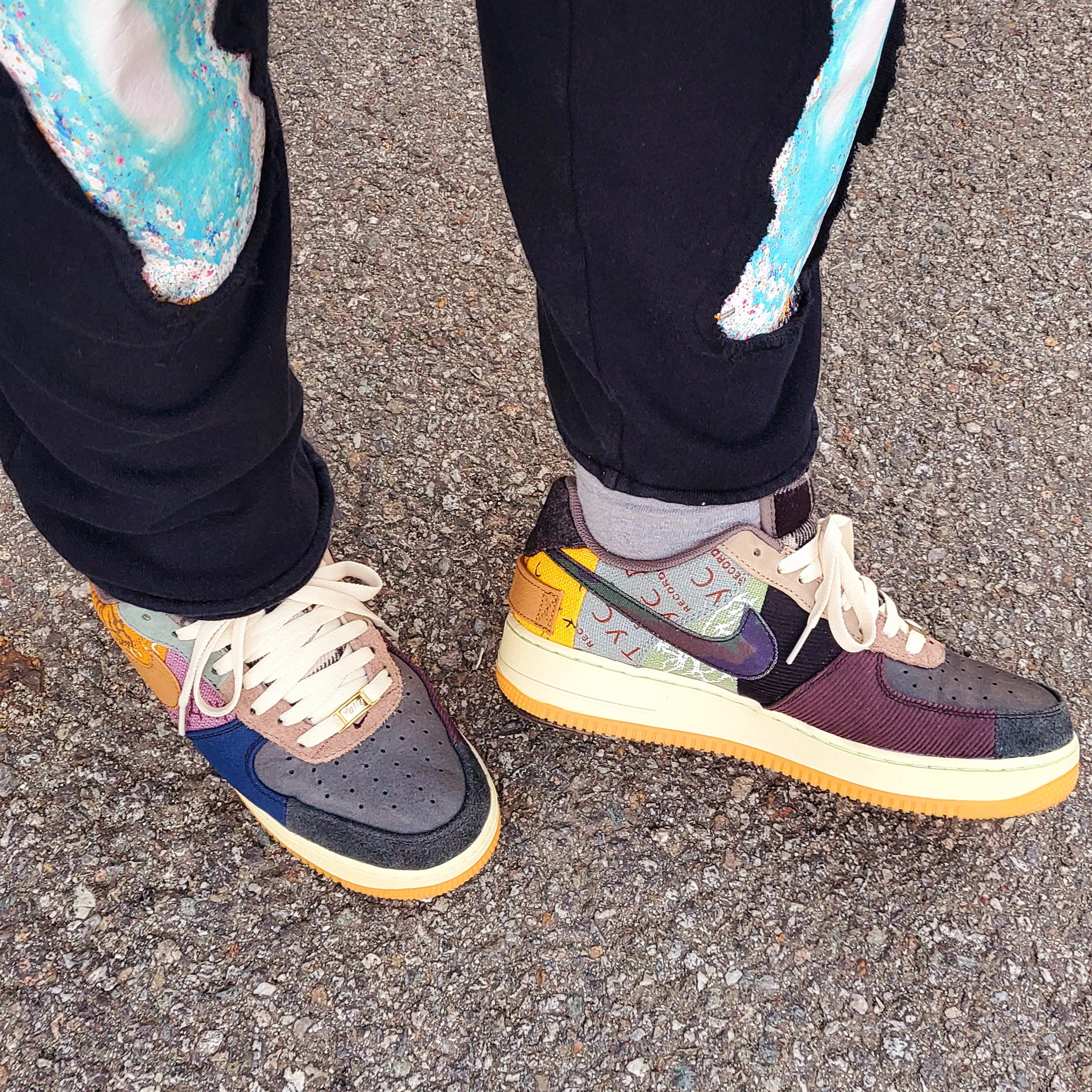 Nike x Travis Scott Air Force 1 Low Cactus Jack 착용 스타일 - 3