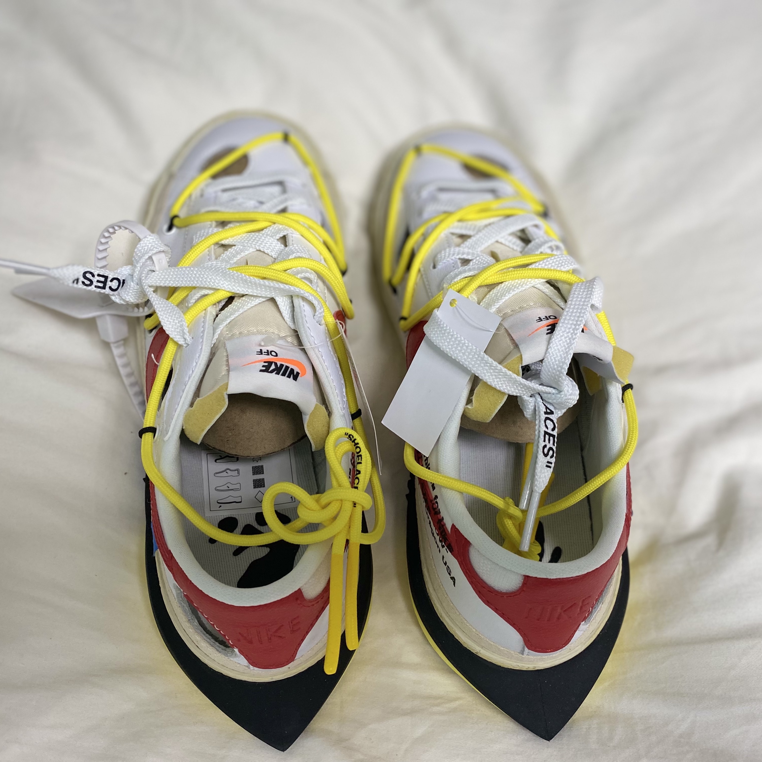 Nike x Off-White Blazer Low '77 White and University Red 착용 스타일 - 4