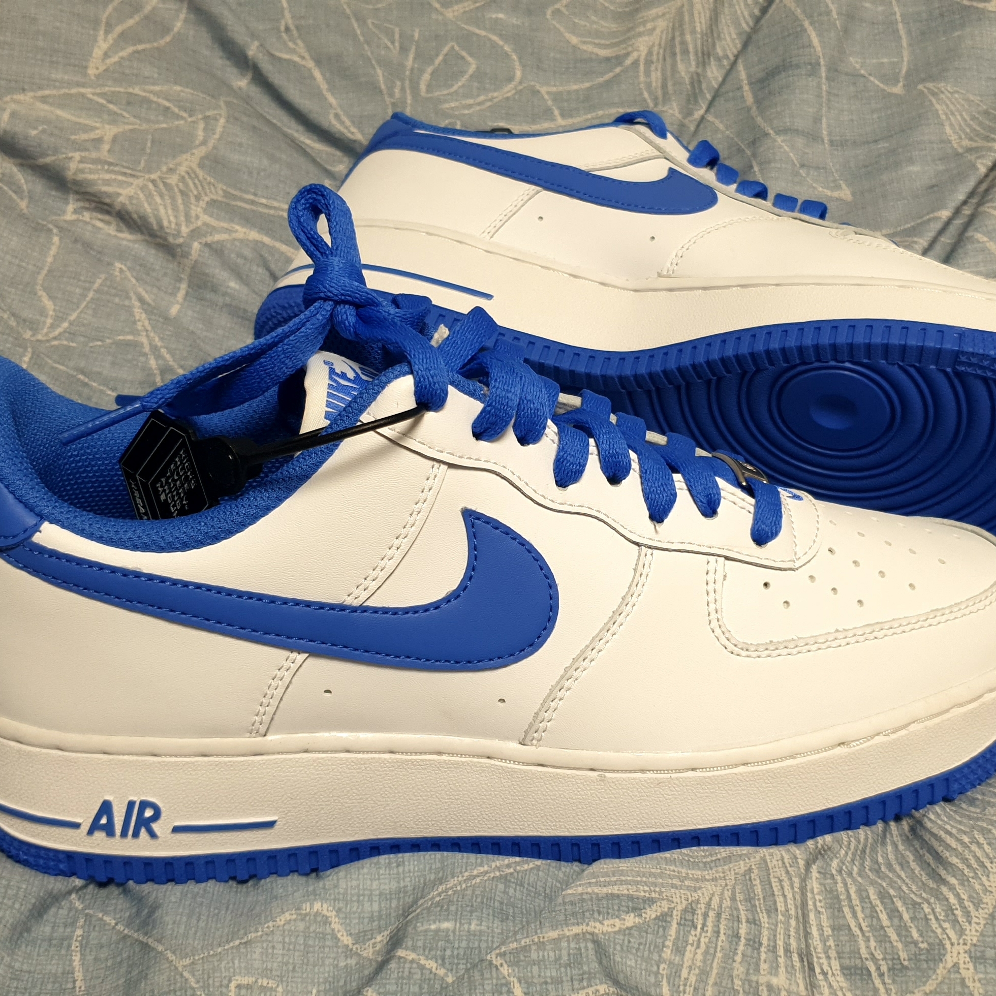 Nike Air Force 1 '07 White Medium Blue 착용 스타일 - 5