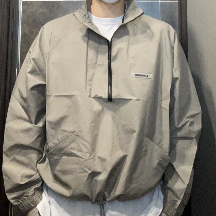 Essentials Track Jacket Taupe - 20FW 착용 스타일