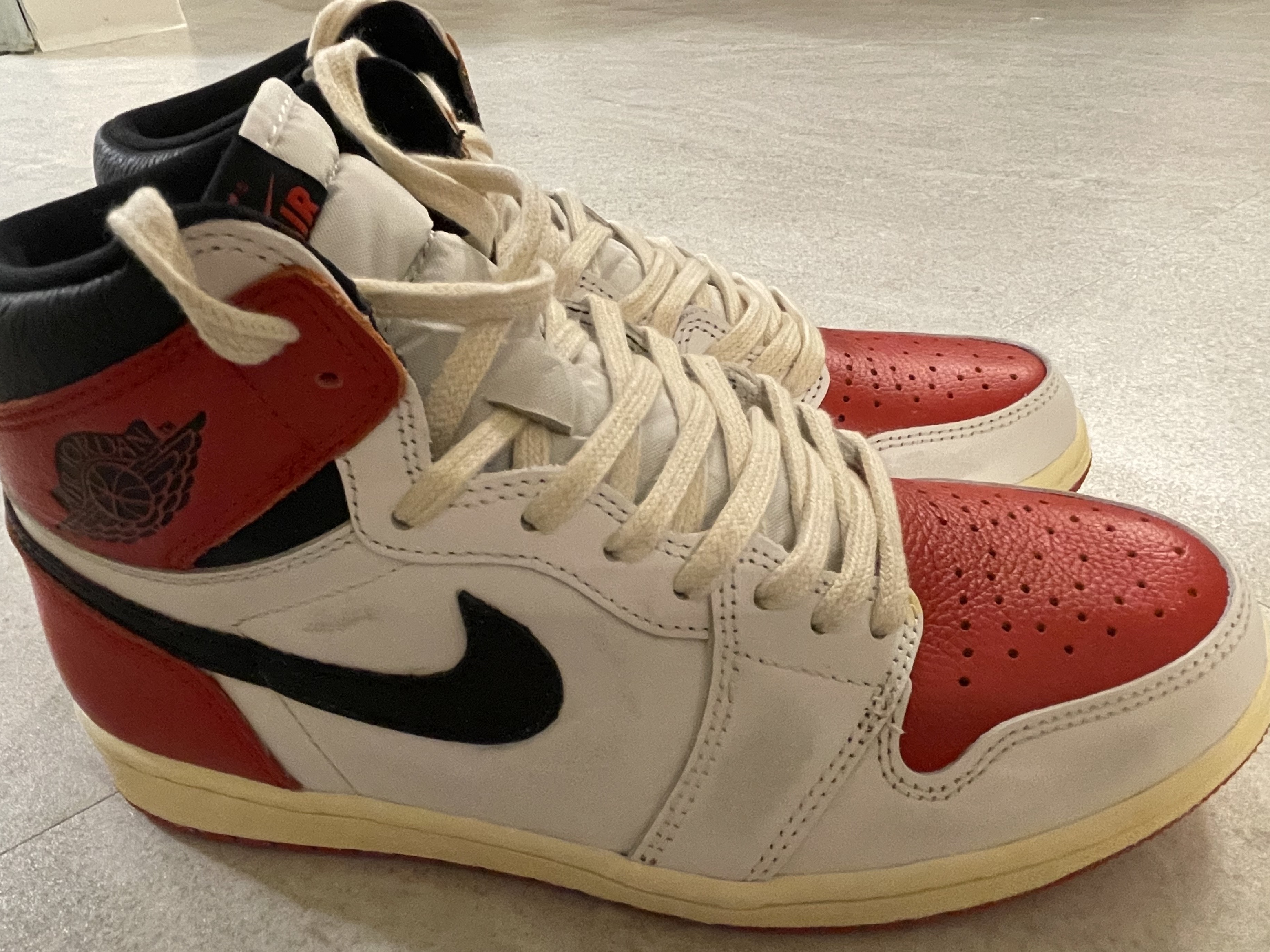 Jordan 1 Retro High OG Heritage 착용 스타일