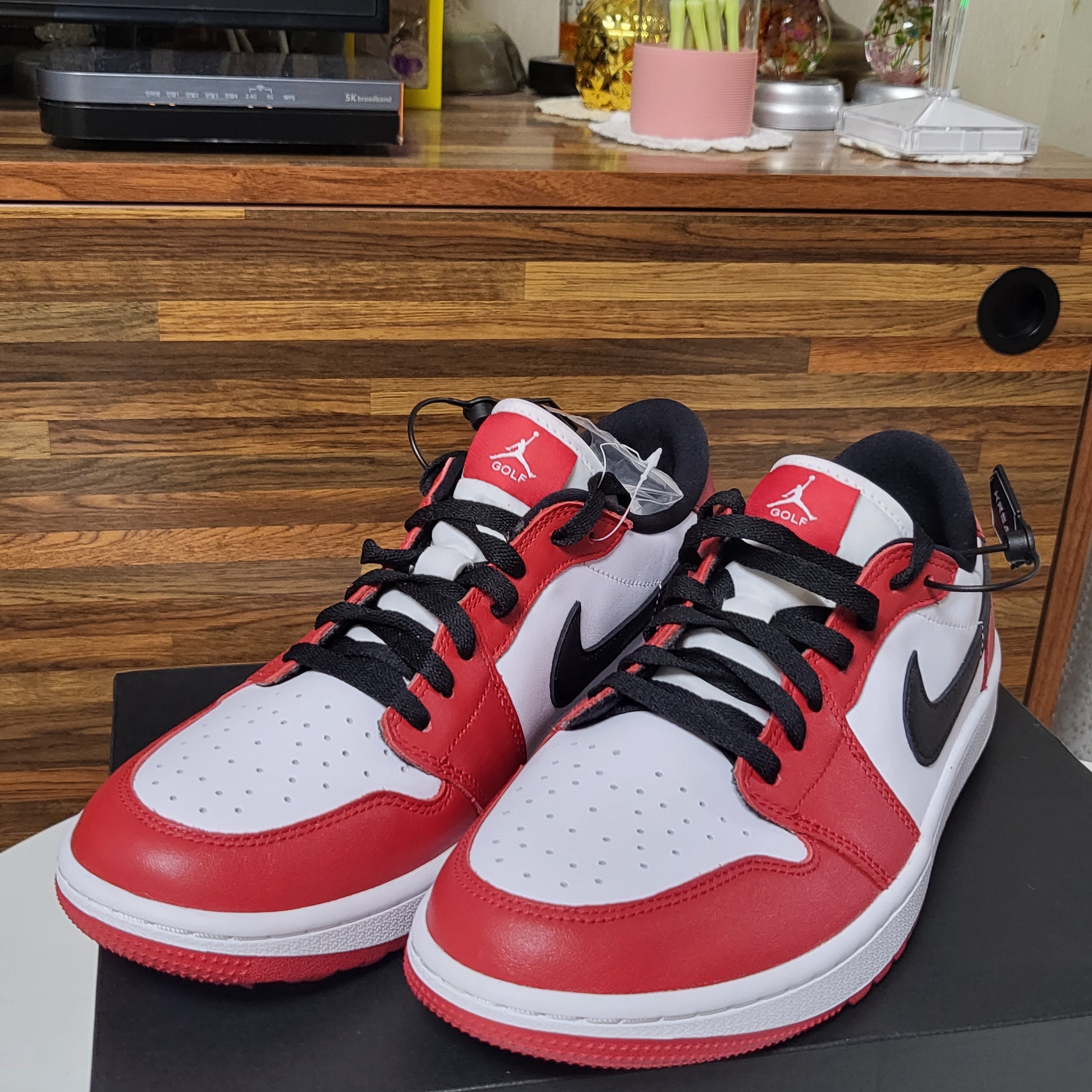 Jordan 1 Low Golf Chicago 착용 스타일 - 1