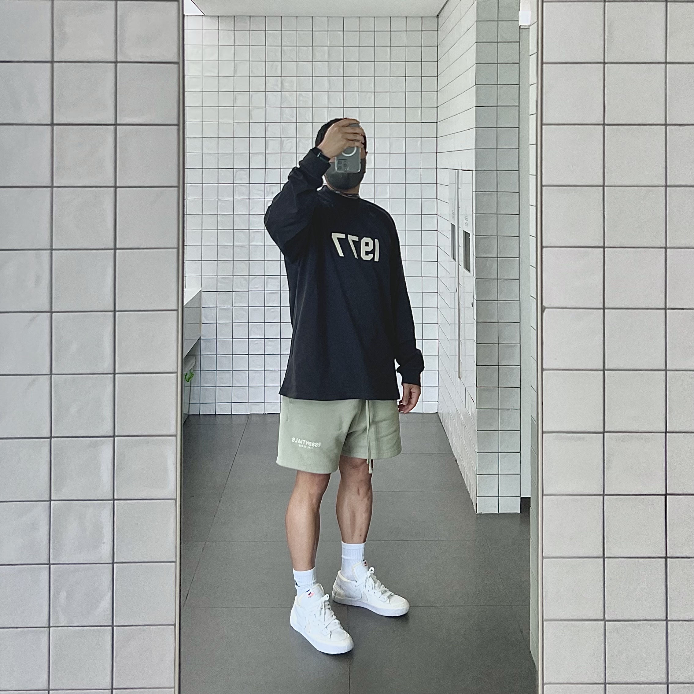 Nike x Sacai Blazer Low White Patent Leather, Essentials Shorts Seafoam - 22SS 착용 스타일