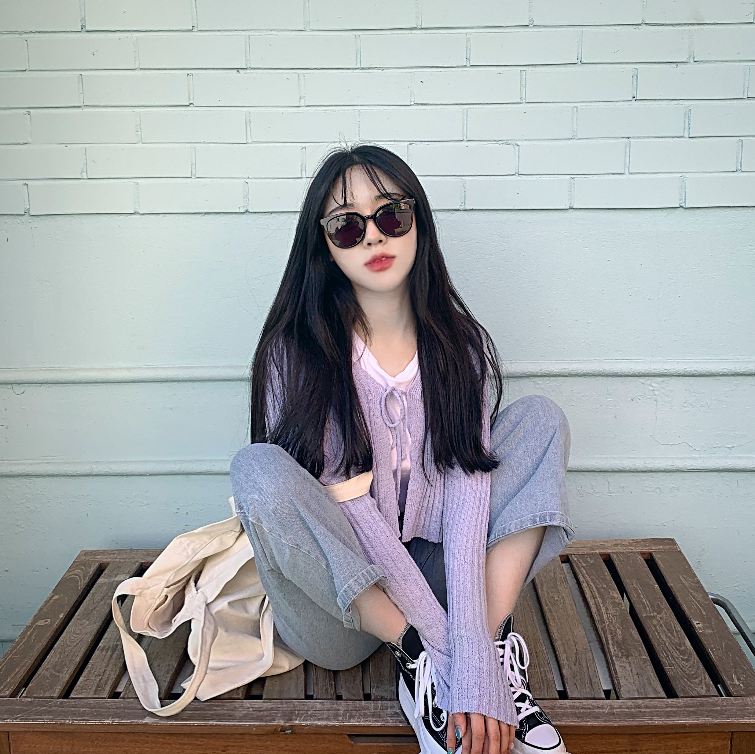 Converse Run Star Hike Hi Black White Gum 착용 스타일 - 3