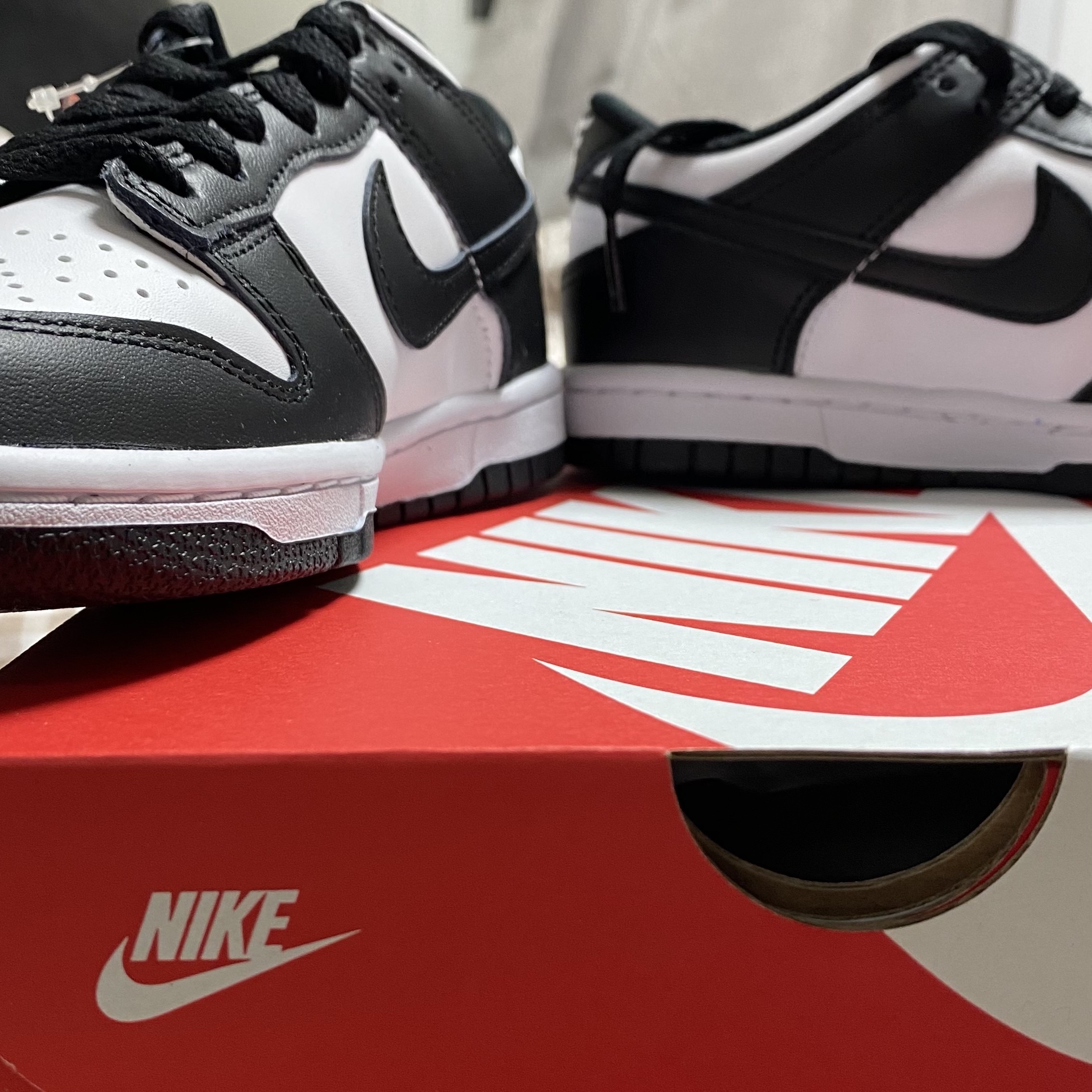 (GS) Nike Dunk Low Black 착용 스타일