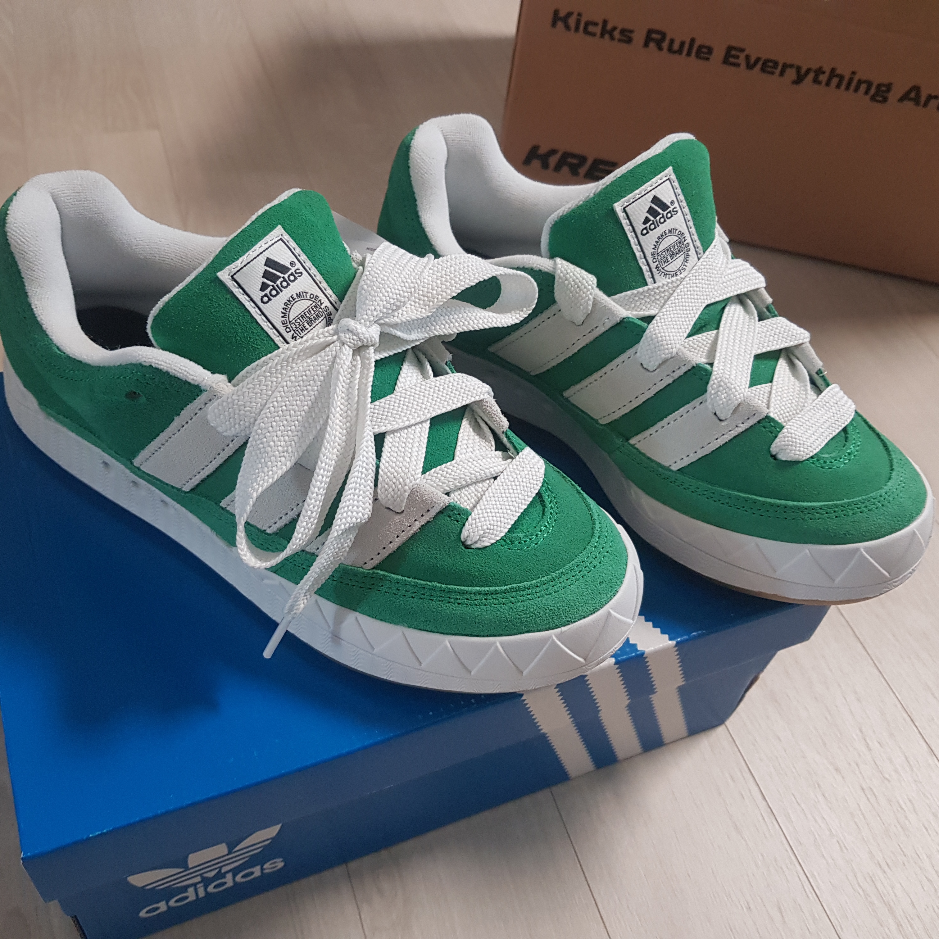 Adidas Adimatic Green 착용 스타일 - 2
