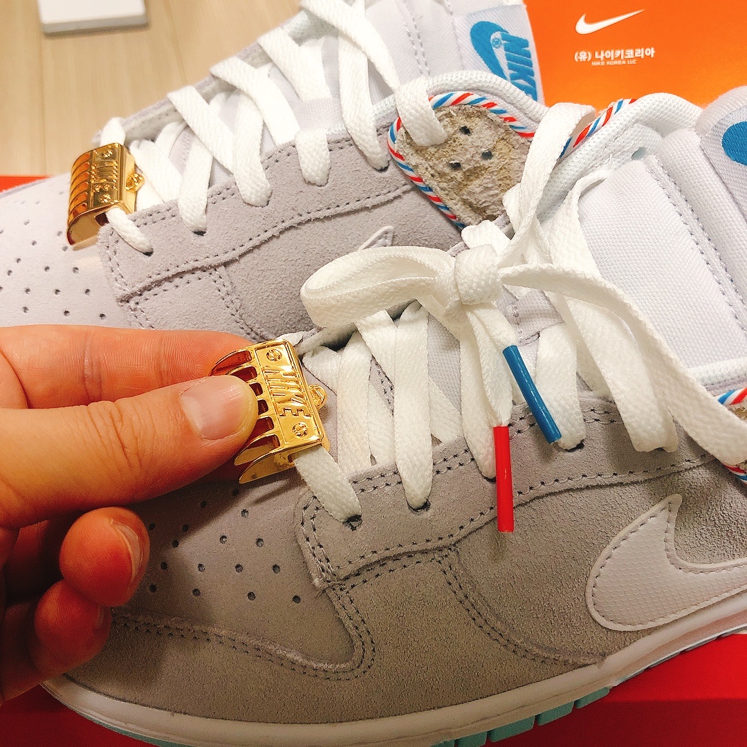Nike Dunk Low Retro SE Barber Shop Grey 착용 스타일 - 3