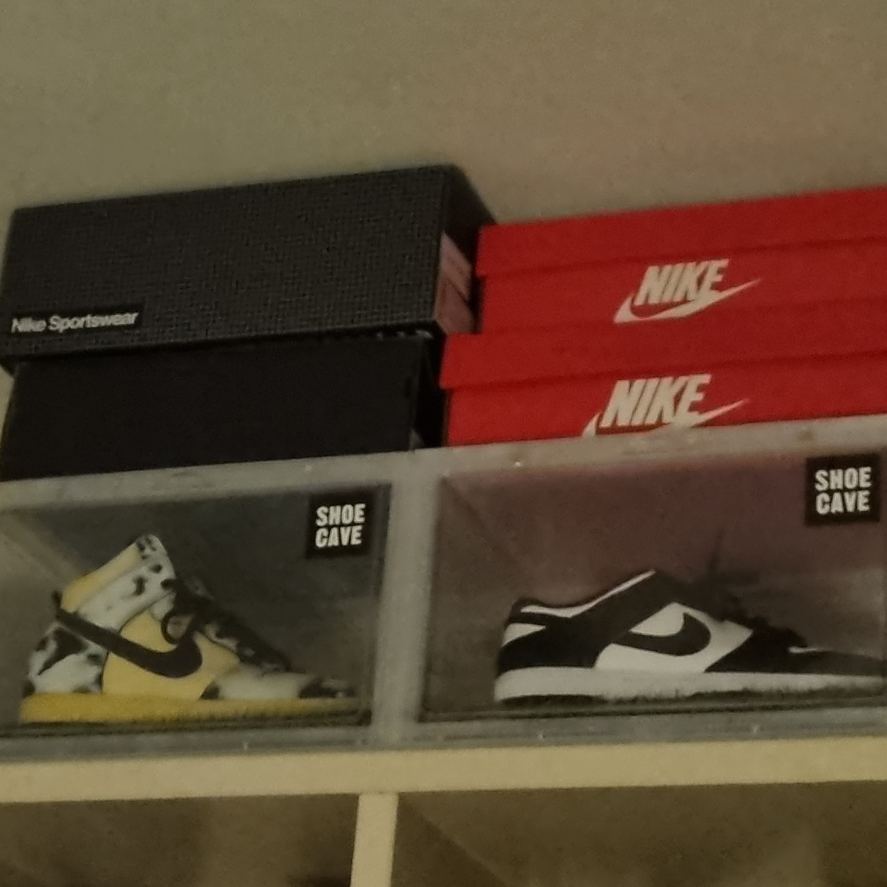 Nike Dunk Low Retro Black, Nike Dunk High 1985 SP Black Acid Wash 착용 스타일 - 1