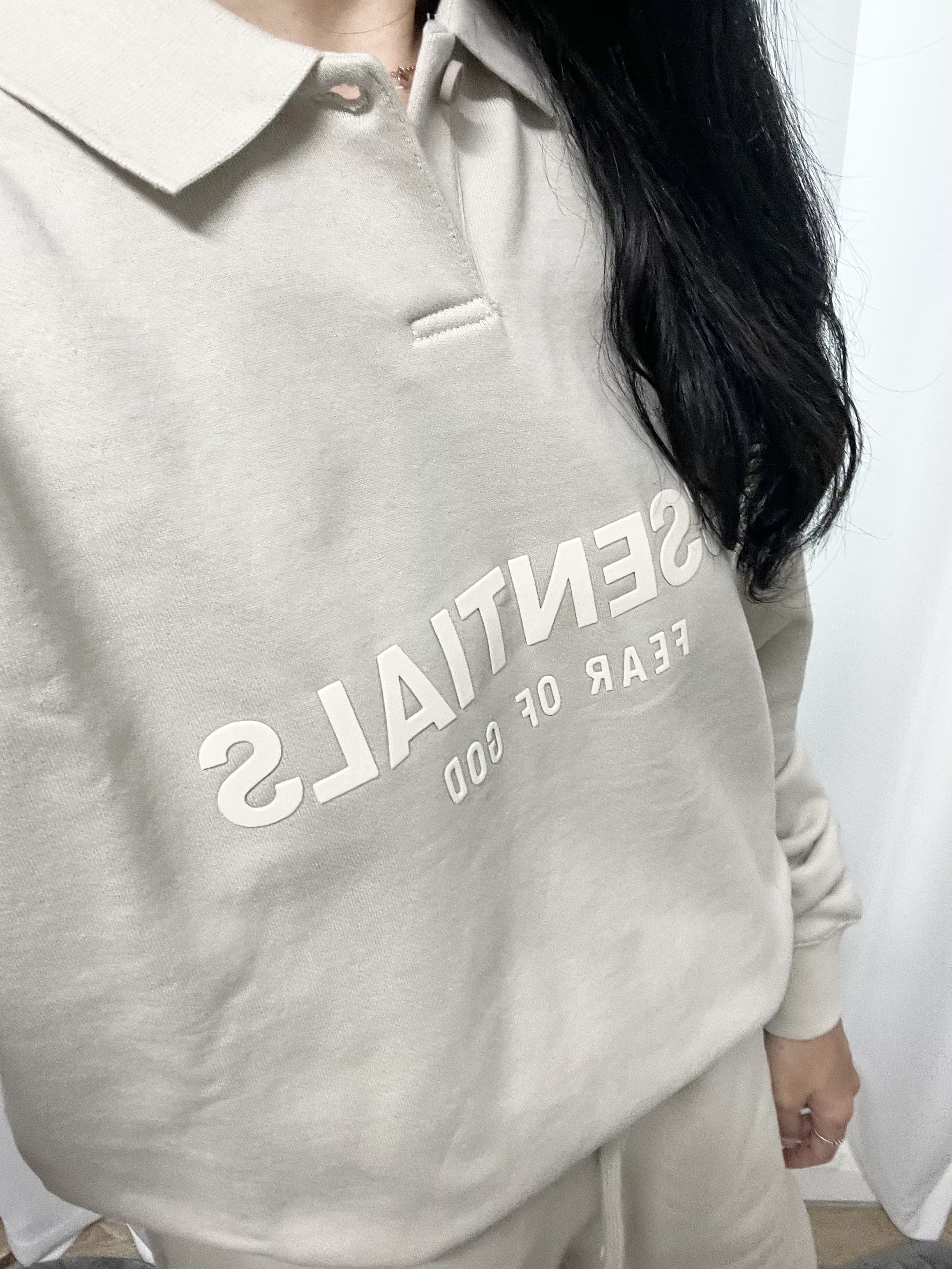 (Kids) Essentials Long Sleeve Polo Wheat - 22SS, (Kids) Essentials 1977 Shorts Wheat - 22SS 착용 스타일 - 1