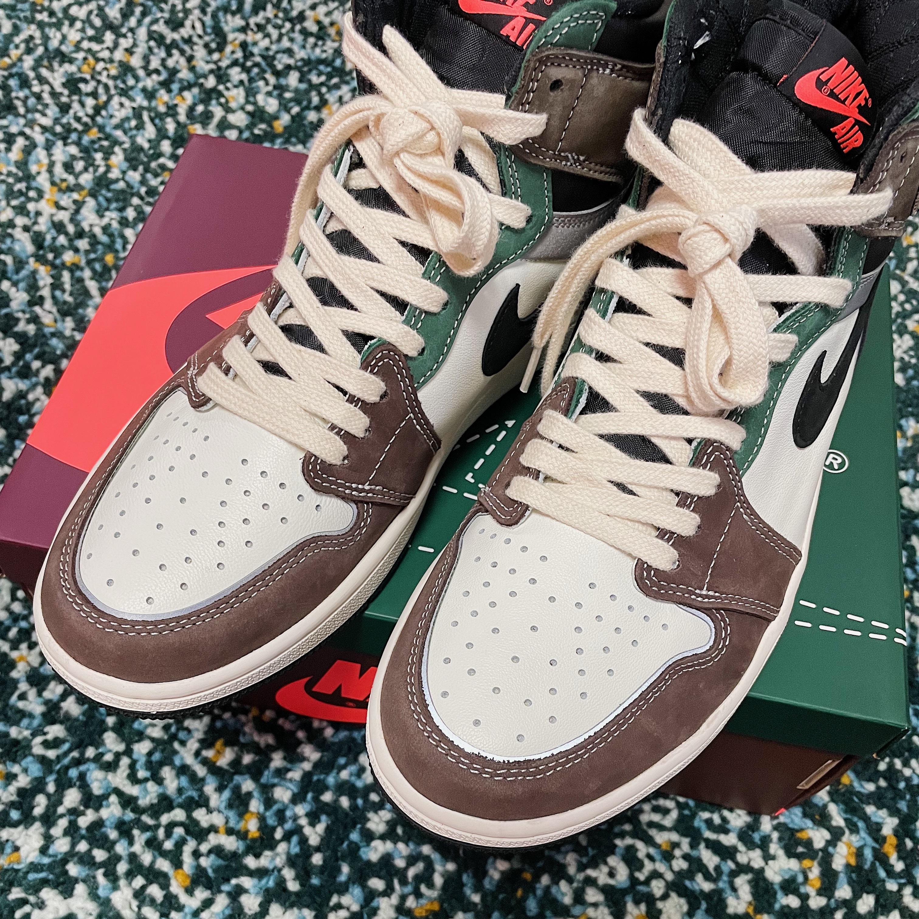 Jordan 1 Retro High OG Craft 착용 스타일 - 3