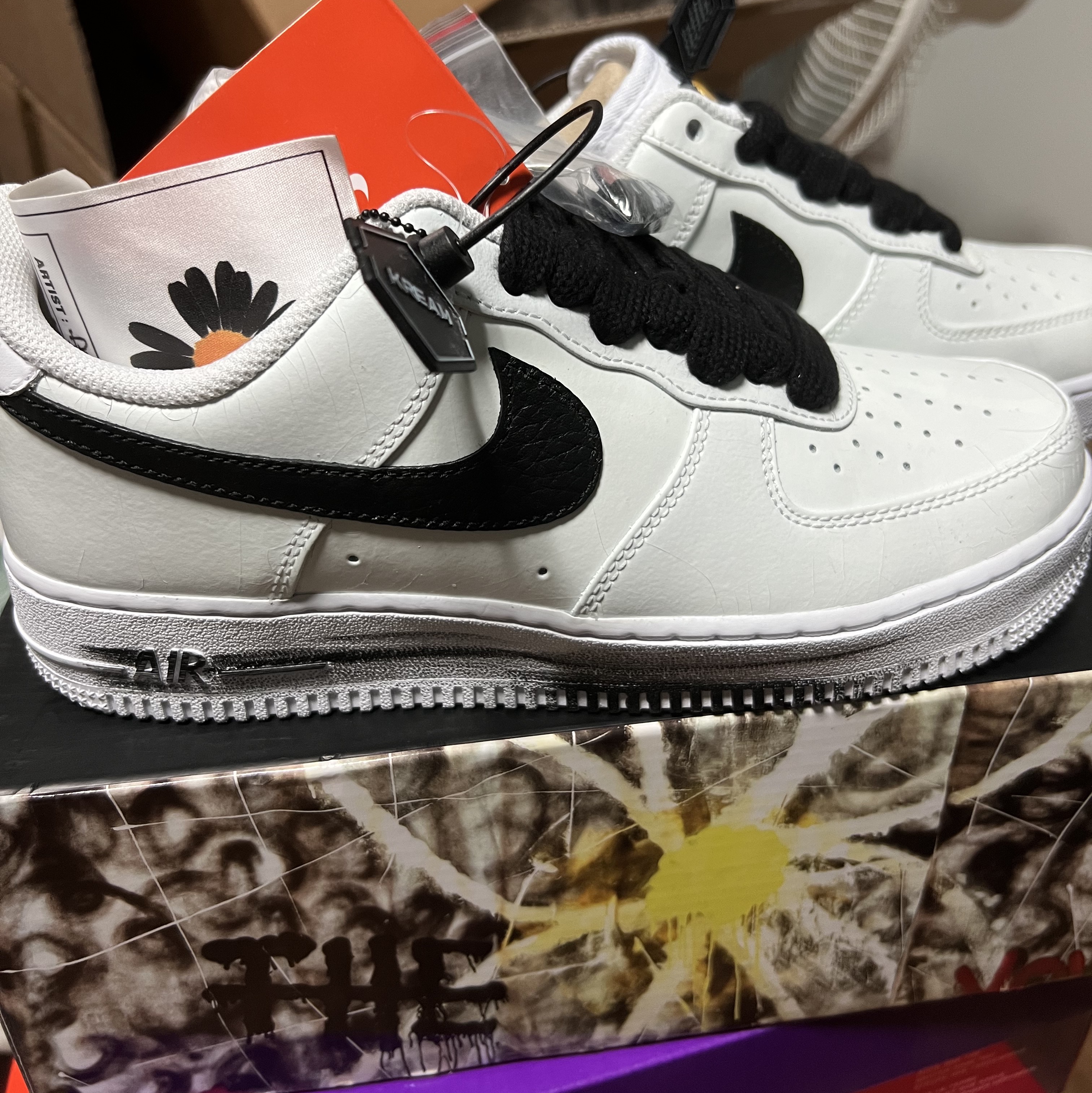 Nike x Peaceminusone Air Force 1 Low Para-Noise 2.0 착용 스타일