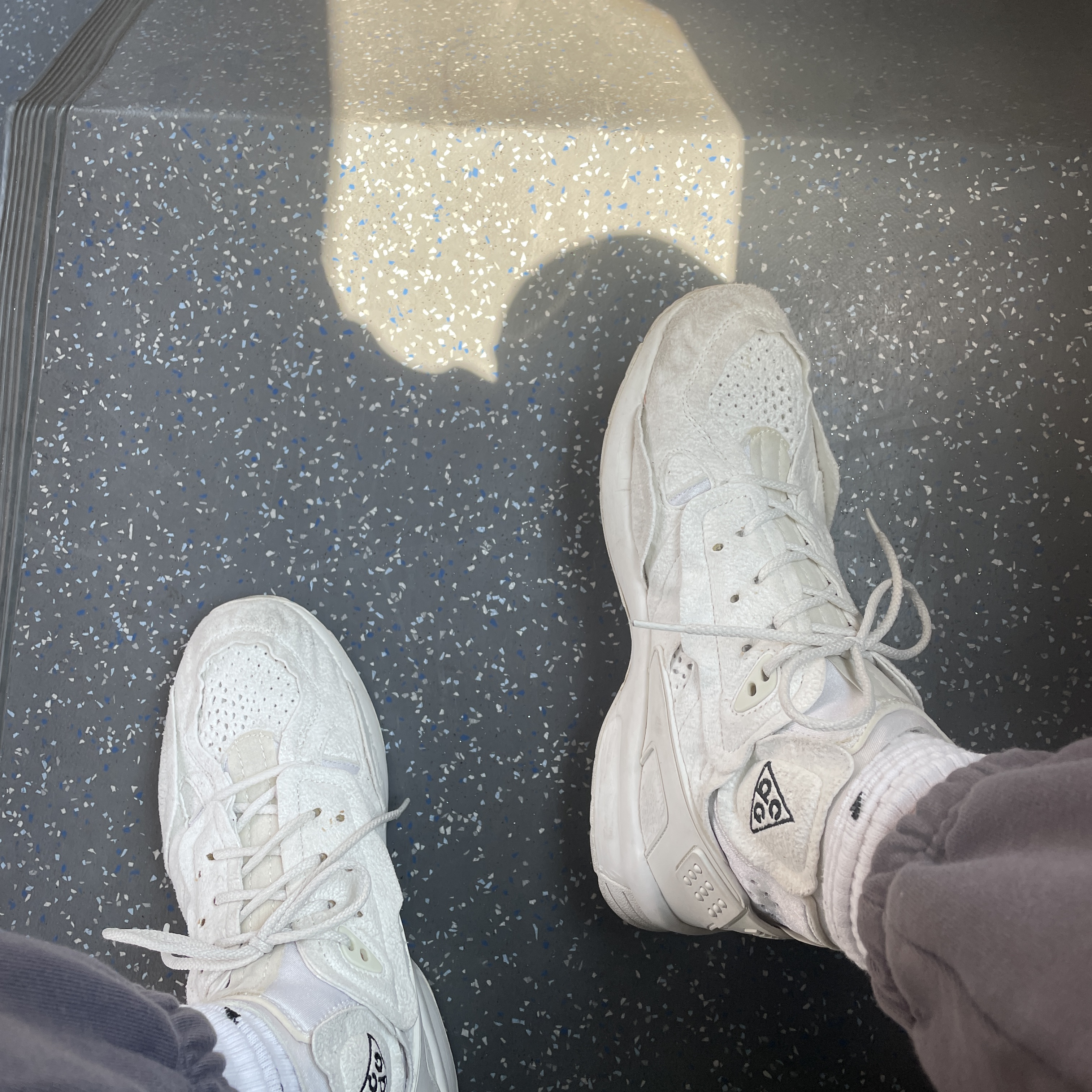 Nike x Comme des Garcons Homme Plus Air Mowabb Sail 착용 스타일