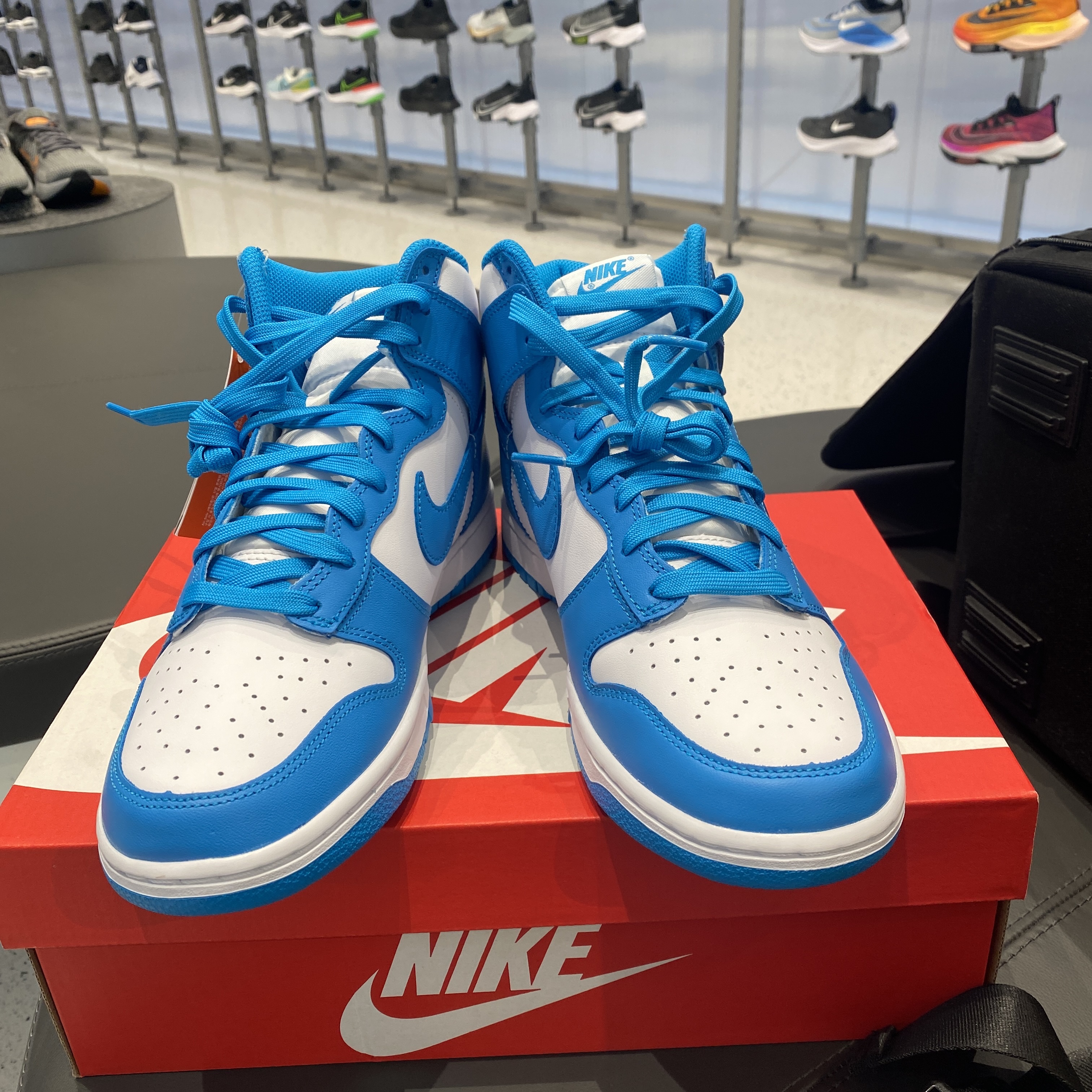 Nike Dunk High Retro Championship Blue 착용 스타일