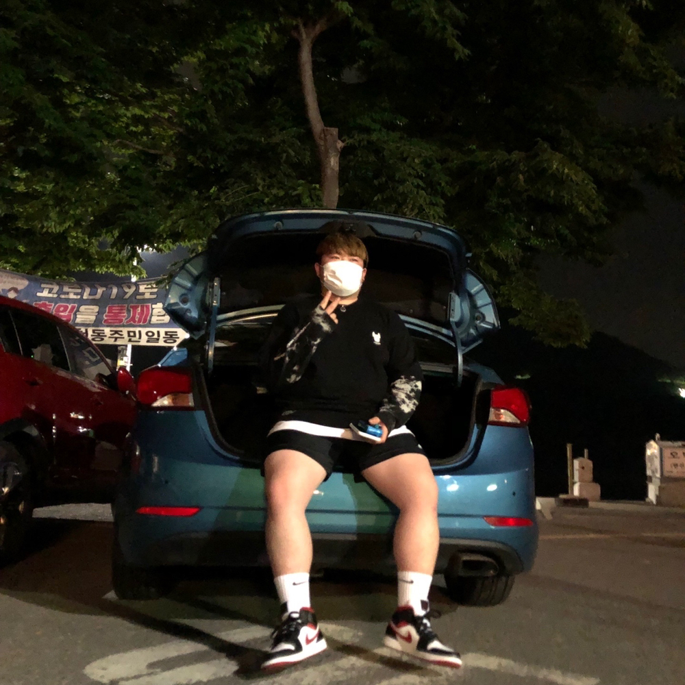 KREAM 프로필 이미지