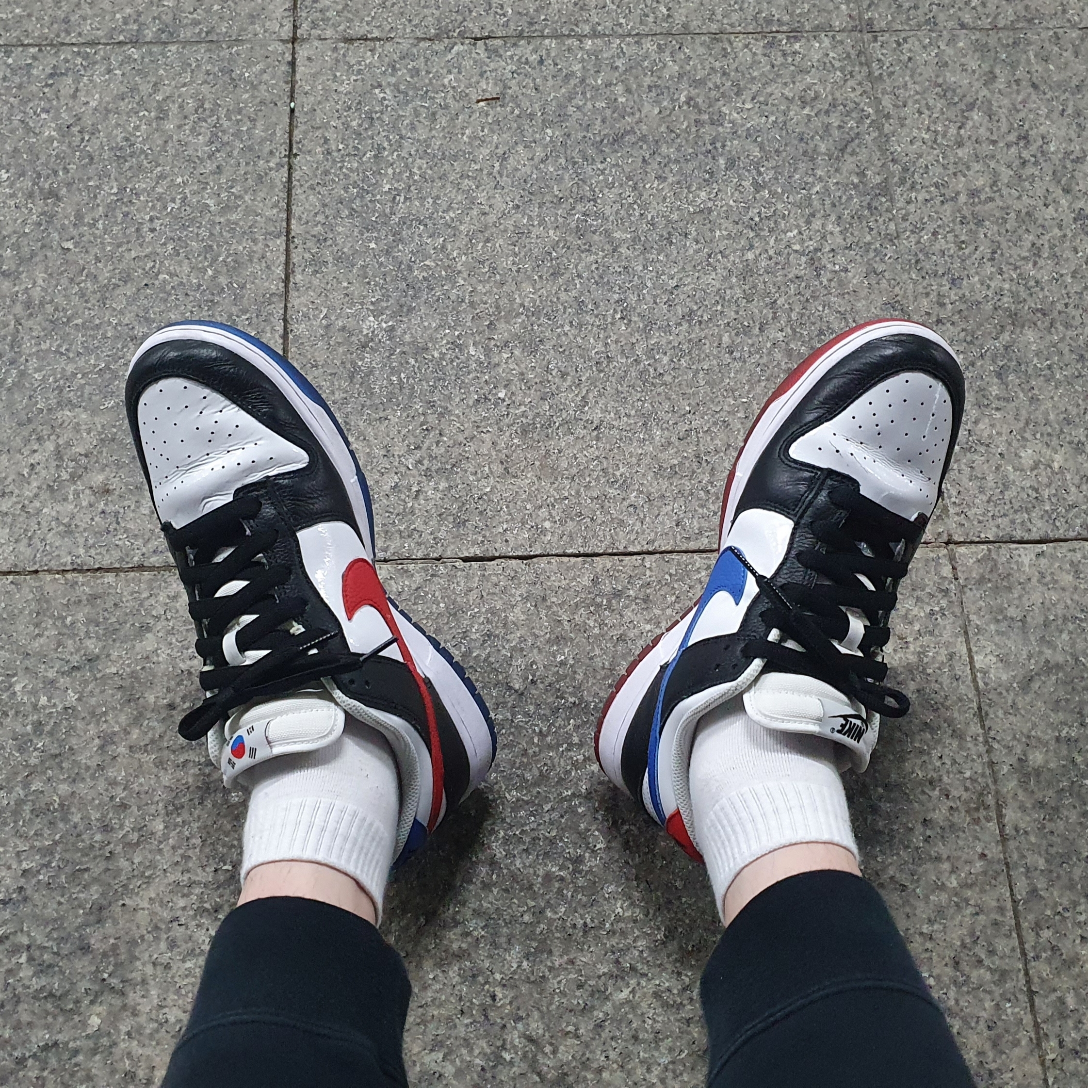 Nike Dunk Low SE Seoul 착용 스타일