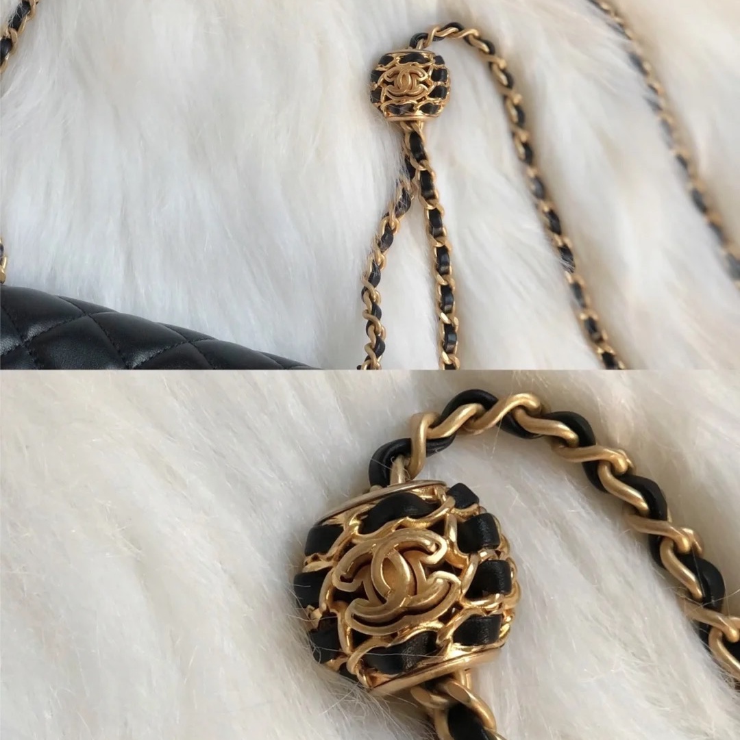 Chanel Mini Flap Bag Lambskin & Gold Black, Chanel Mini Flap Bag Lambskin & Gold Black 착용 스타일 - 2