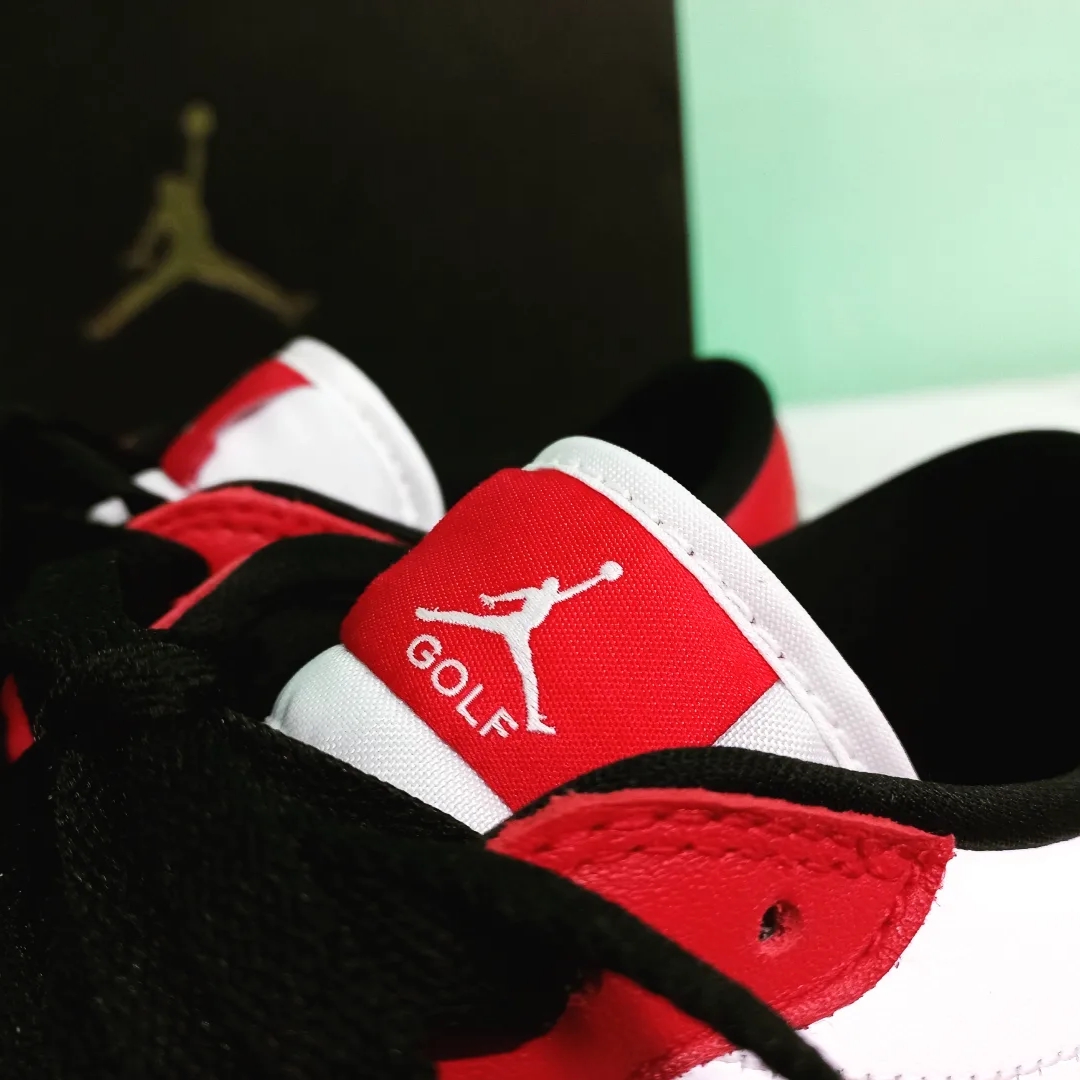 Jordan 1 Low Golf Chicago 착용 스타일 - 2