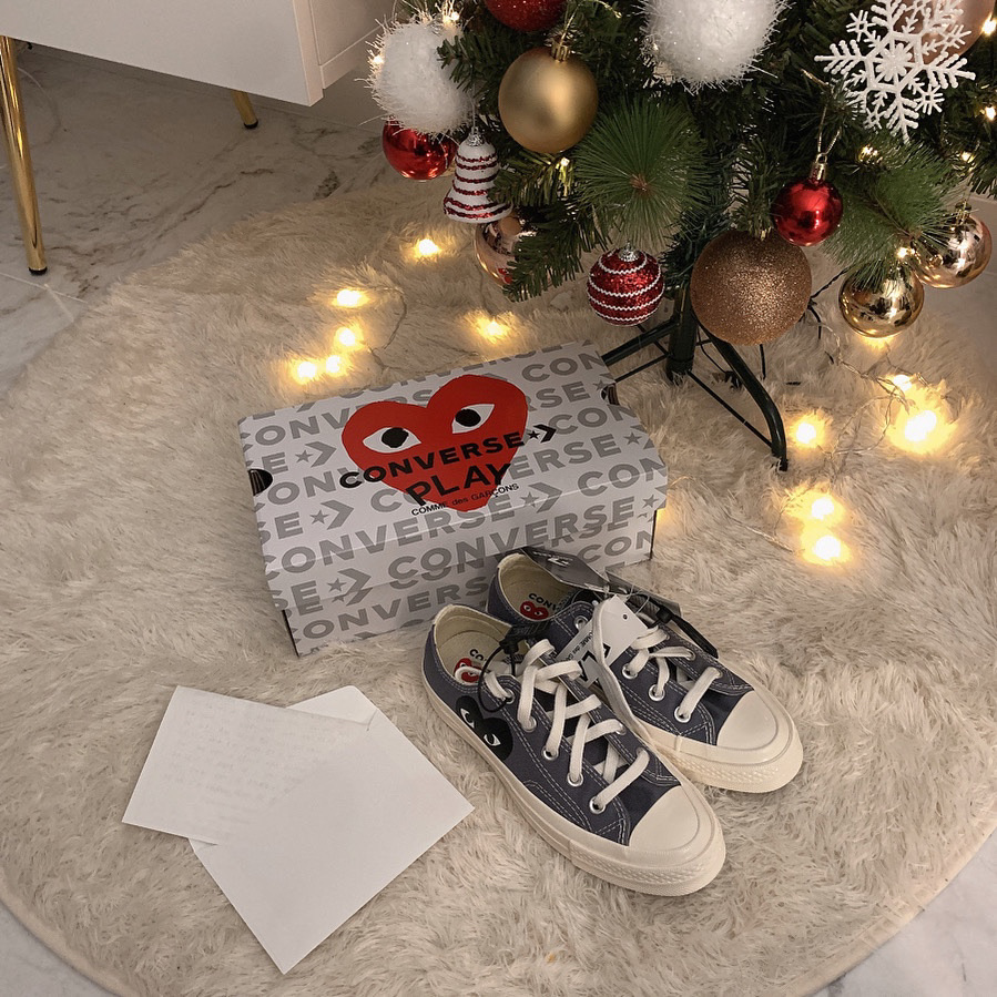 Converse x Play Comme des Garcons Chuck 70 Ox Steel Gray 착용 스타일 - 2