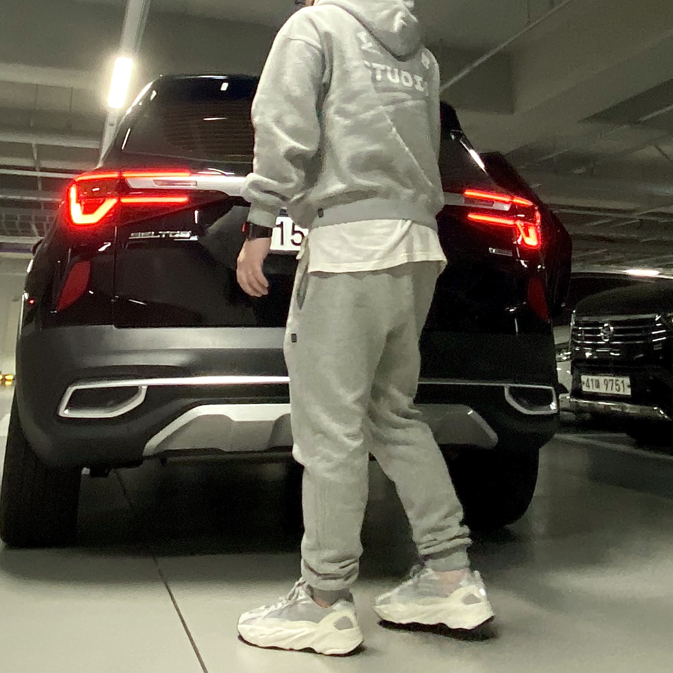 IAB Studio Hoodie Gray - 21SS, IAB Studio Sweatpants Gray - 21SS 착용 스타일