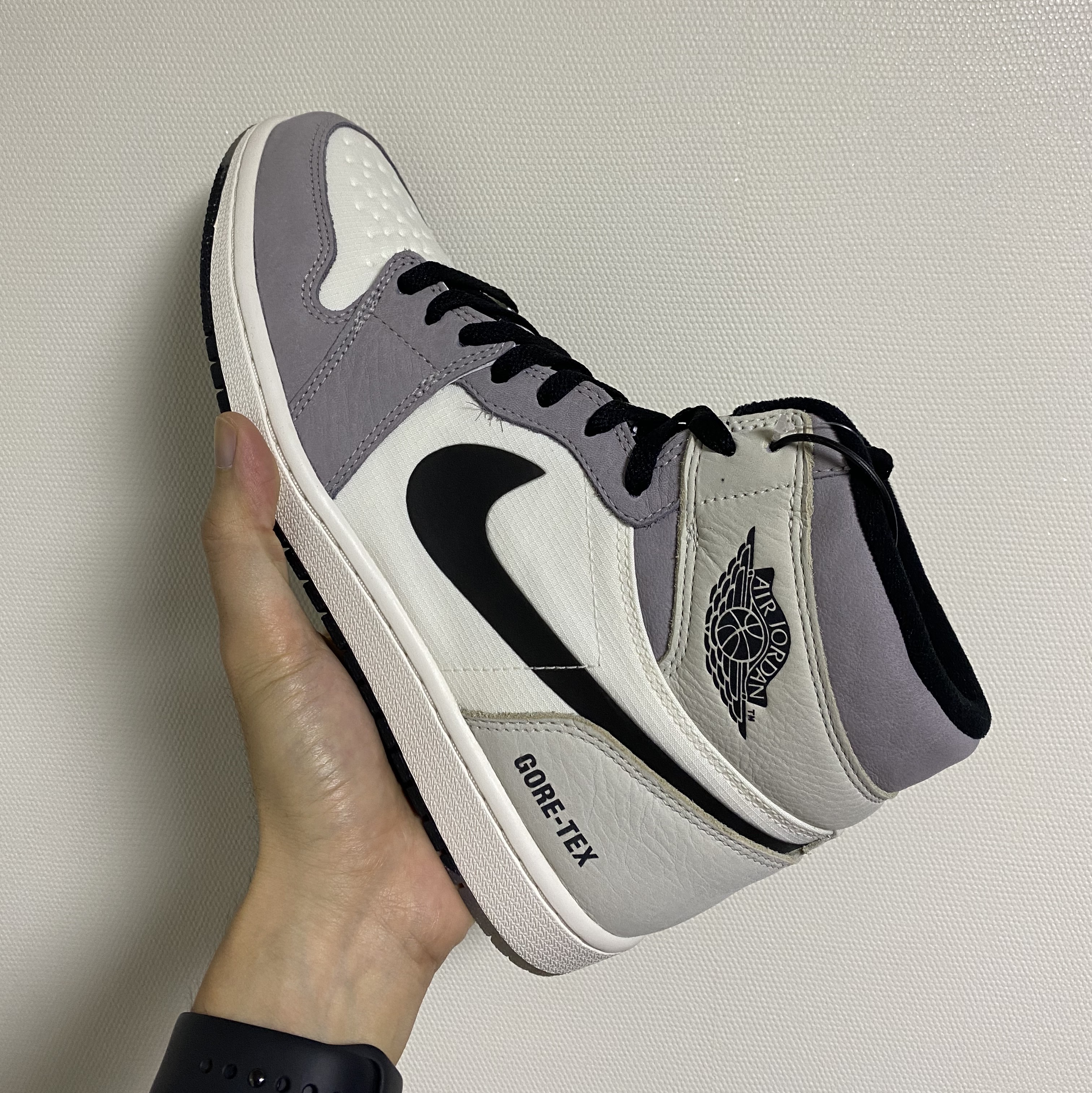 Jordan 1 Element Gore-Tex Sail 착용 스타일
