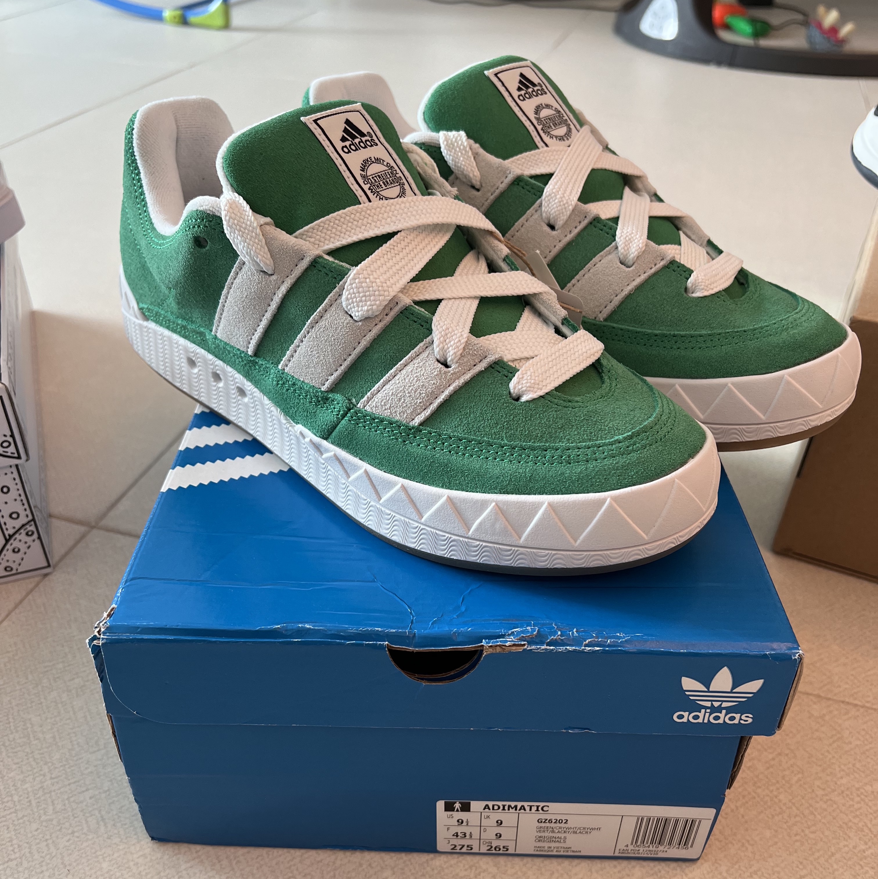 Nike x Peaceminusone Kwondo1 White, Adidas Adimatic Green 착용 스타일 - 3