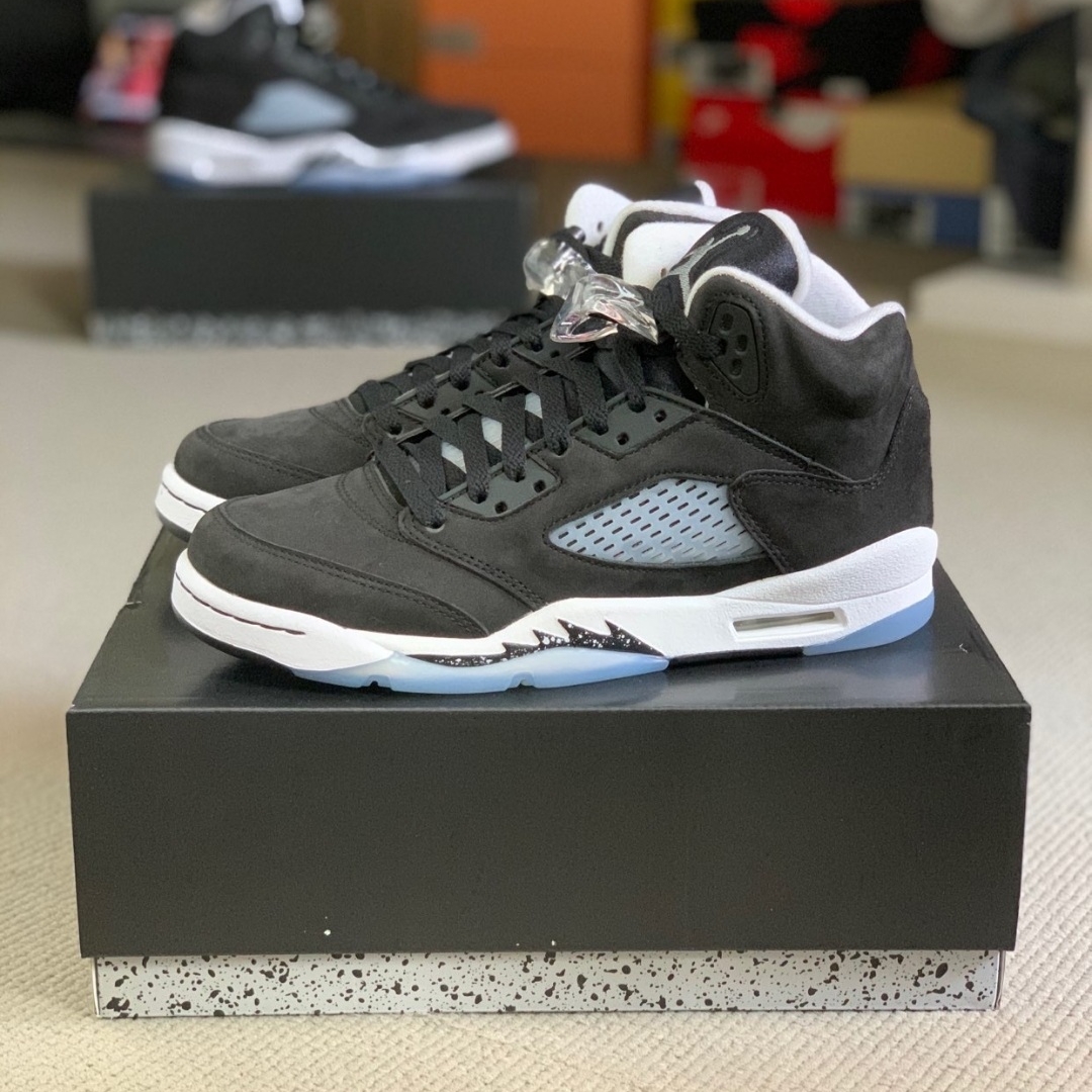 (GS) Jordan 5 Retro Moonlight 착용 스타일 - 1