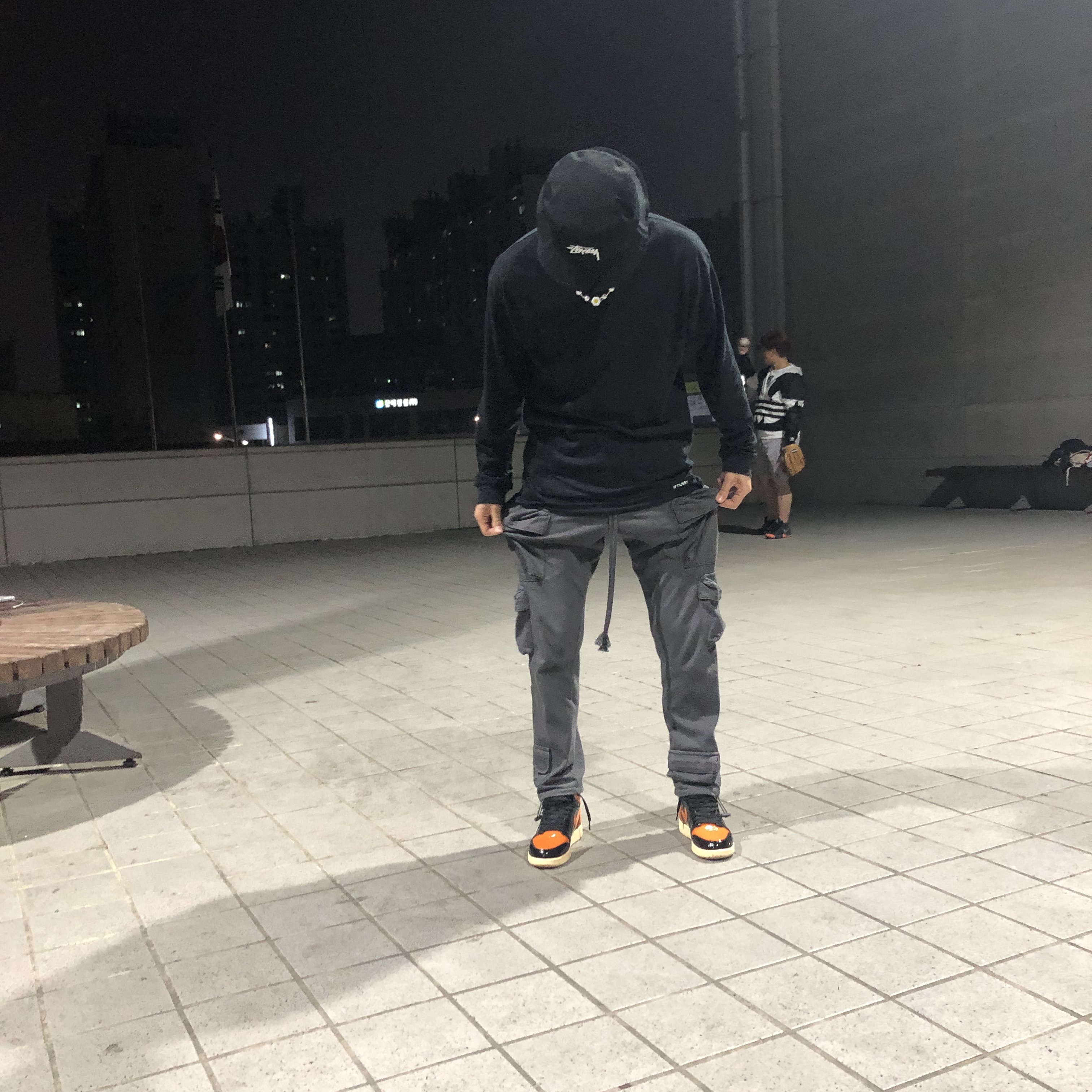 Nike x Stussy NRG BR LS Knit Top, Jordan 1 Retro High Shattered Backboard 3.0 착용 스타일