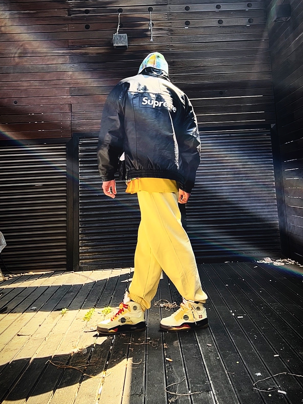 Supreme Bleed Logo S/S Top White - 20FW, Supreme Miles Davis Hooded SweatShirt Blue - 20SS 착용 스타일 - 1