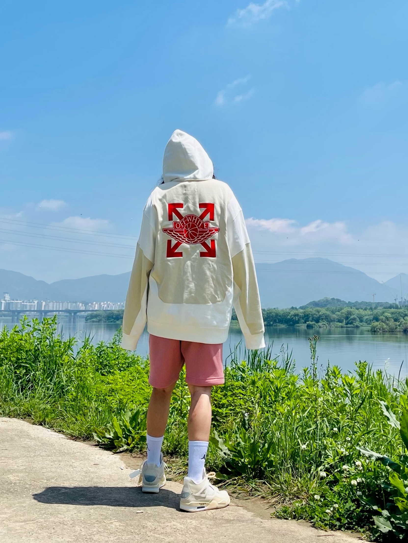 (W) Jordan 4 x Off-White Retro SP Sail, Jordan x Off-White Fleece Pullover Hoodie Sail - Asia 착용 스타일