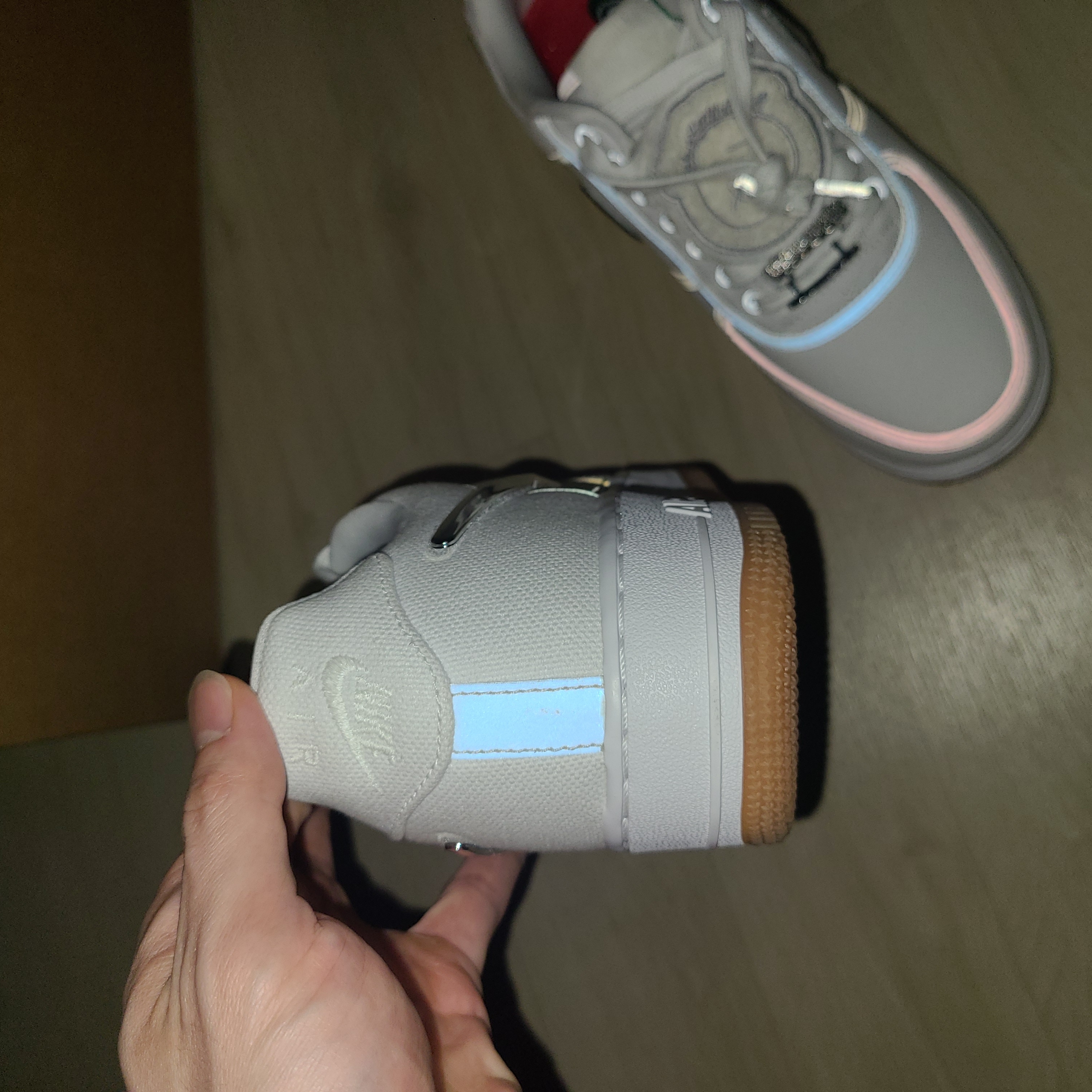 Nike x Travis Scott Air Force 1 Low White 착용 스타일 - 2