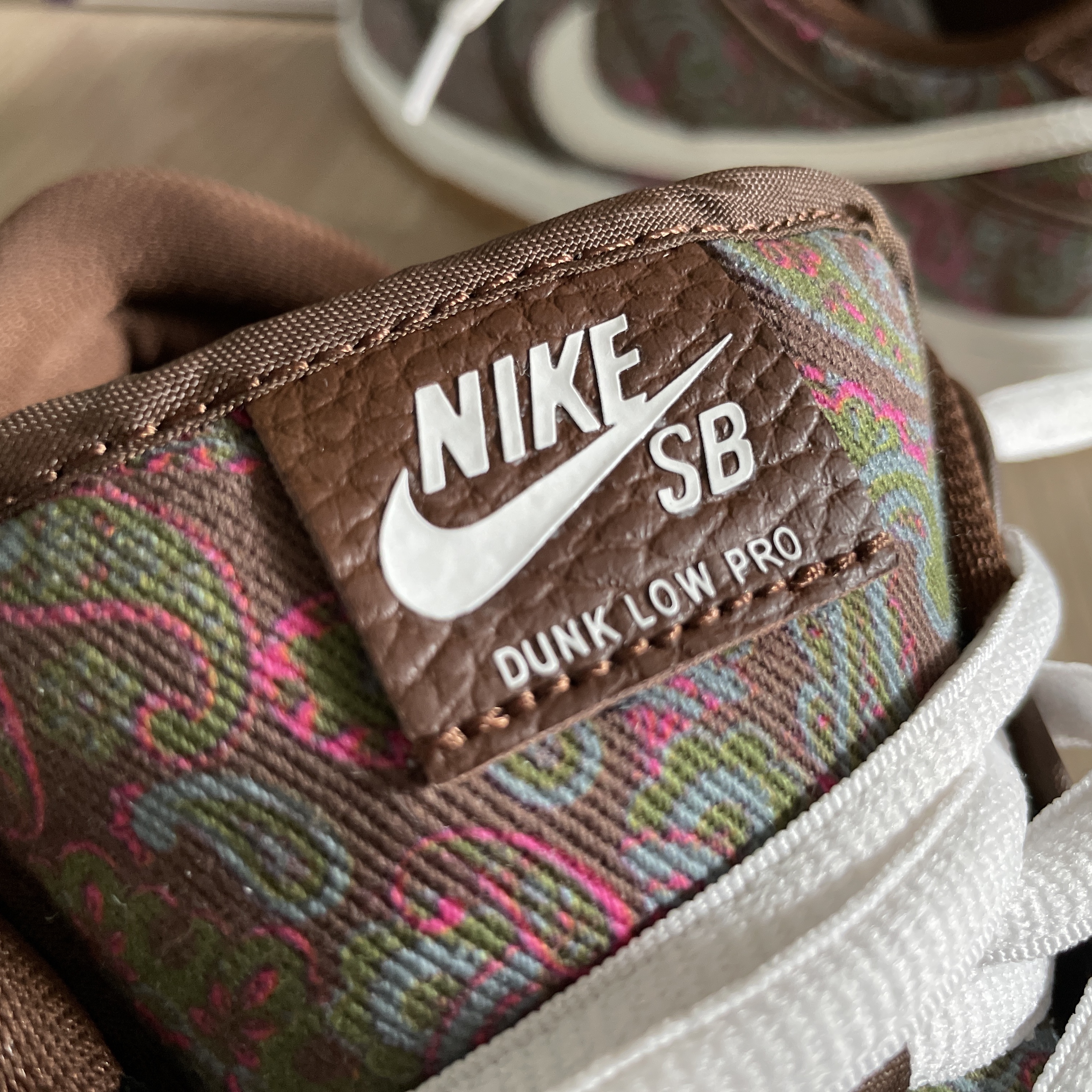 Nike SB Dunk Low Pro Premium Paisley 착용 스타일 - 4