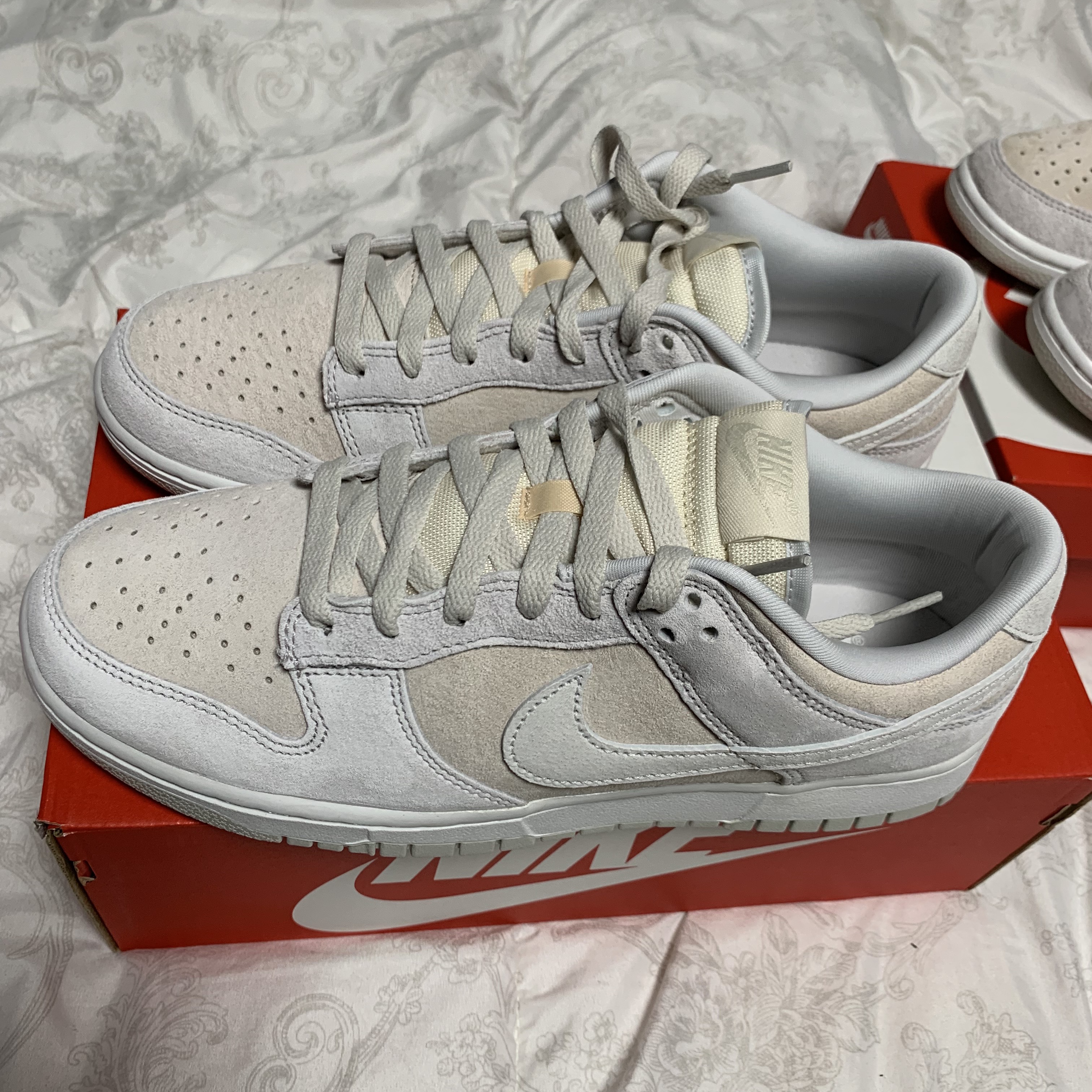 Nike Dunk Low Retro PRM Vast Grey 착용 스타일 - 1