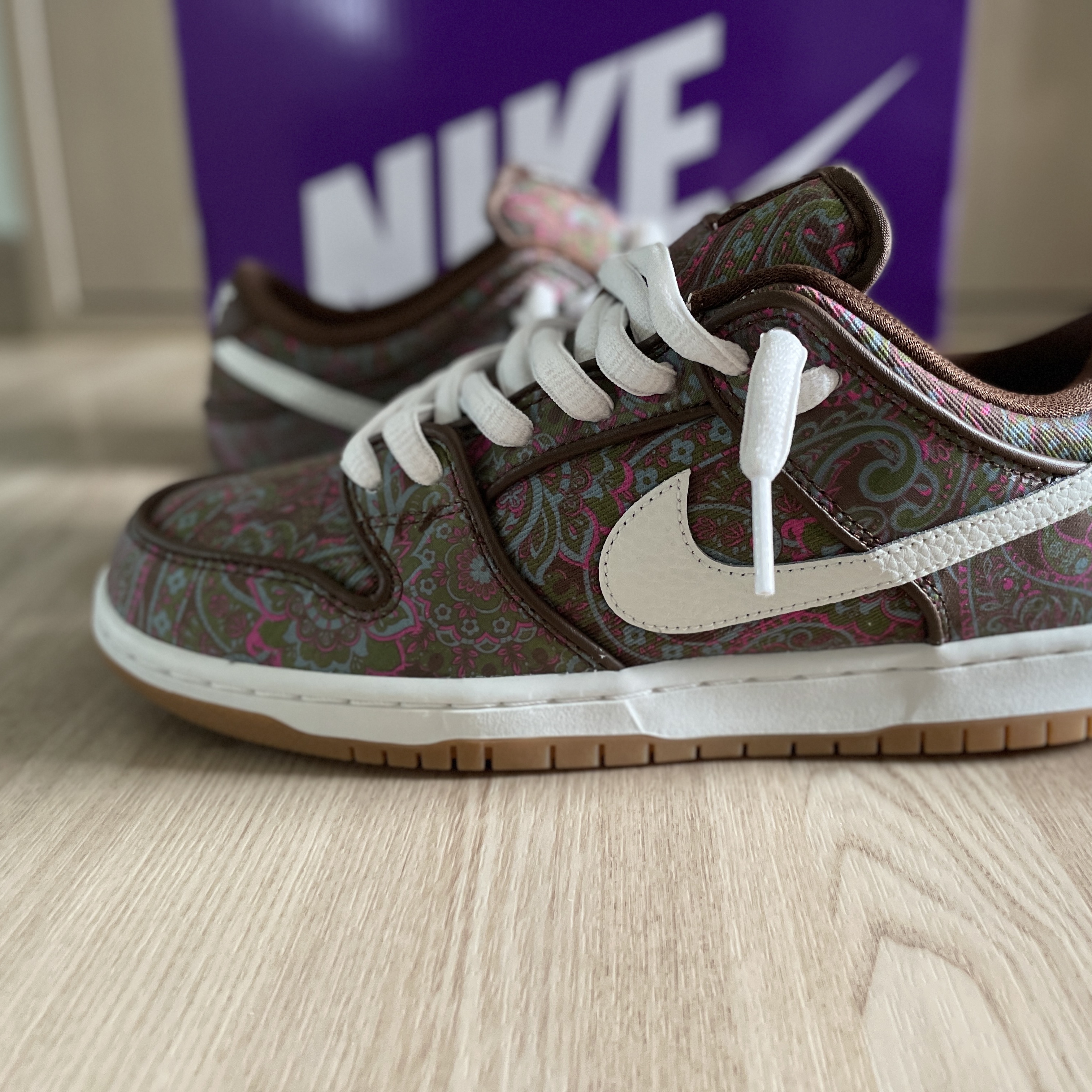 Nike SB Dunk Low Pro Premium Paisley 착용 스타일 - 2