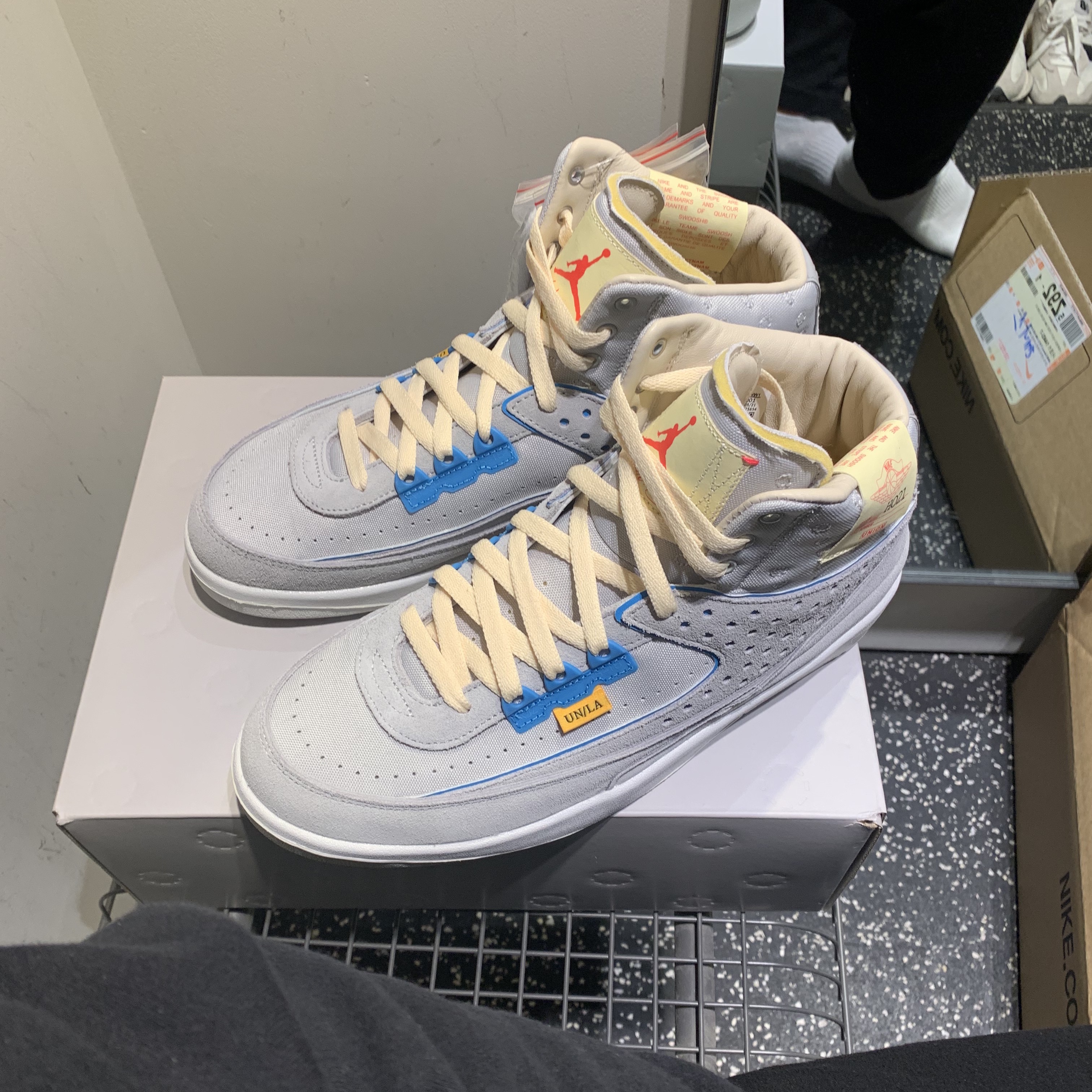 Jordan 2 x Union Retro SP Grey Fog, Jordan x Union Fleece Crew White Onyx - Asia 착용 스타일 - 3