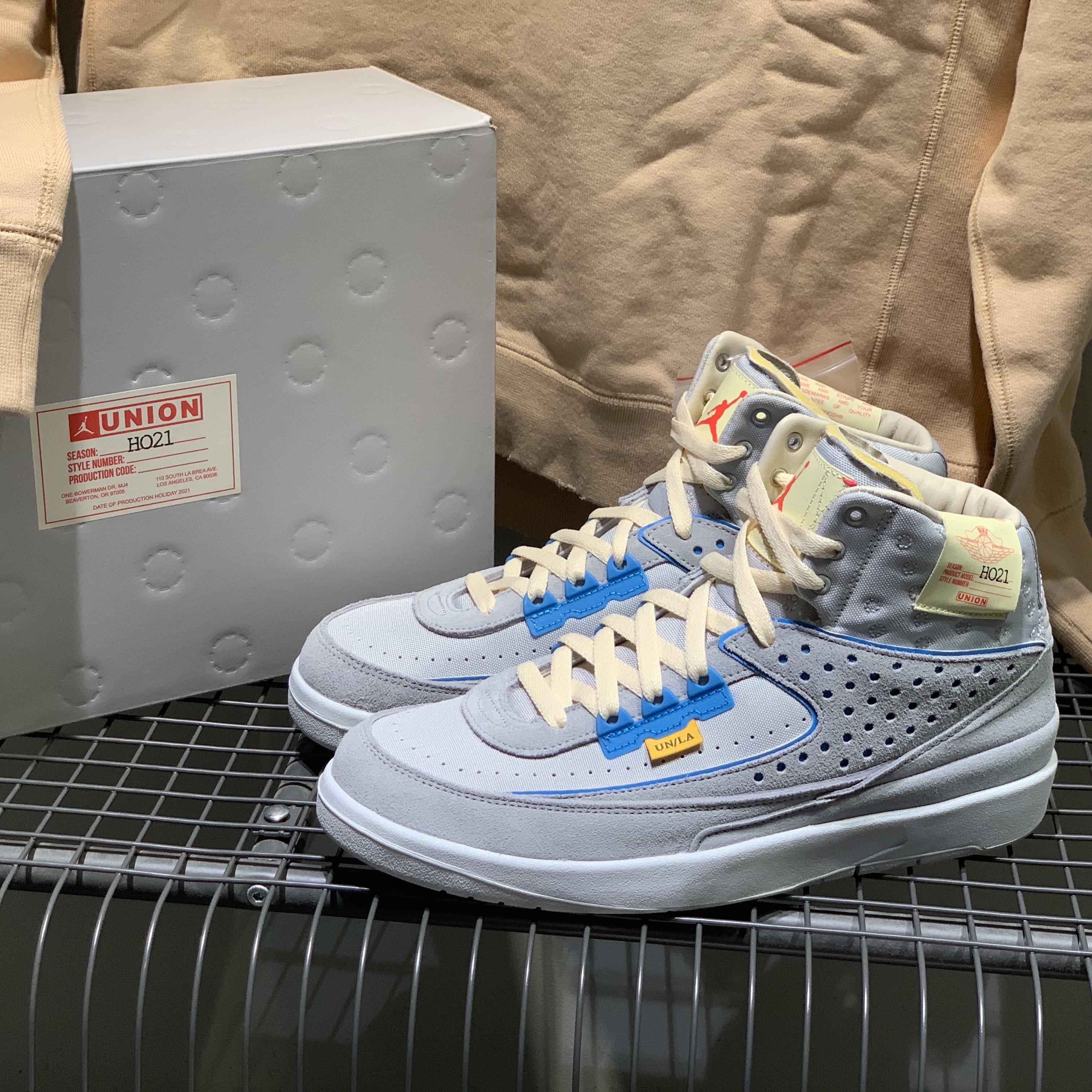 Jordan 2 x Union Retro SP Grey Fog, Jordan x Union Fleece Crew White Onyx - Asia 착용 스타일 - 2