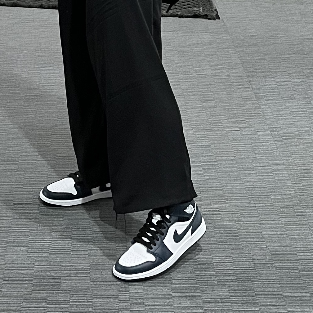 Jordan 1 Mid Dark Teal 착용 스타일