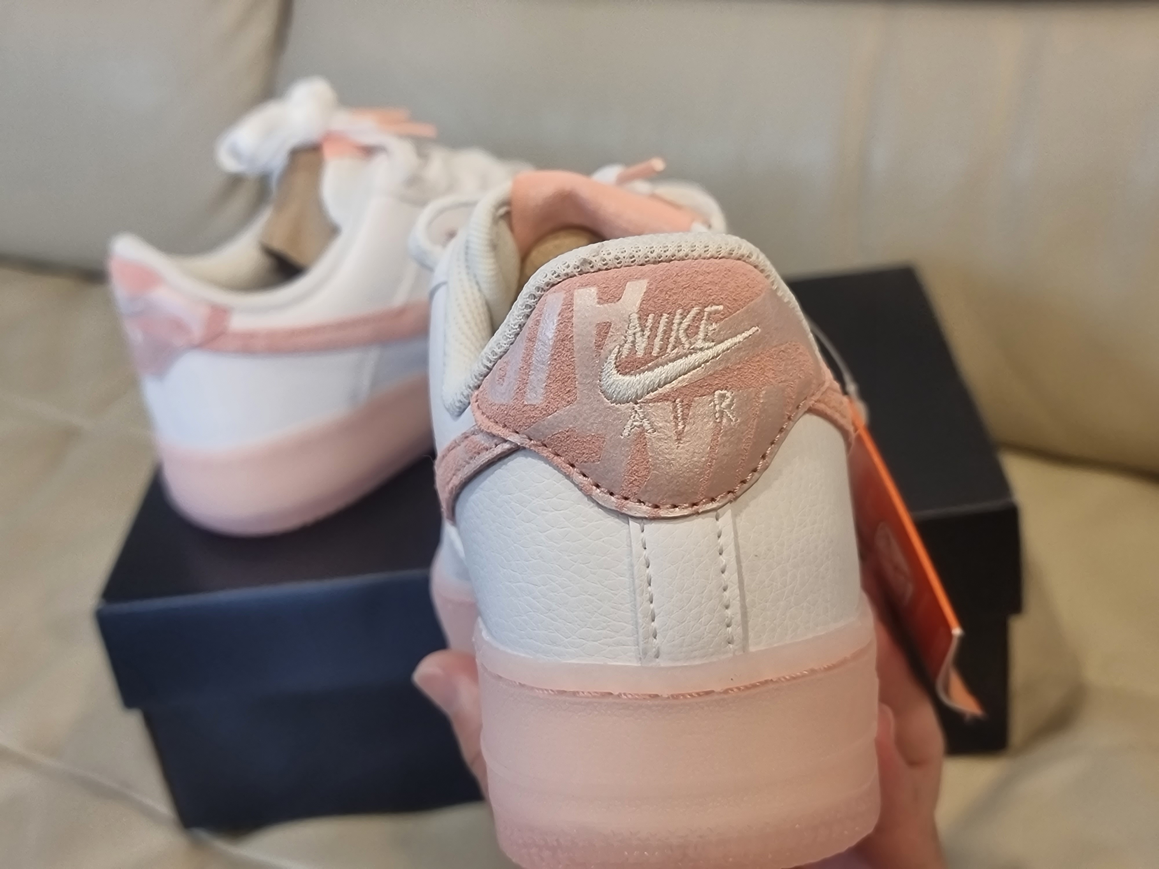 (W) Nike Air Force 1 '07 LV8 Copy and Paste 착용 스타일 - 2