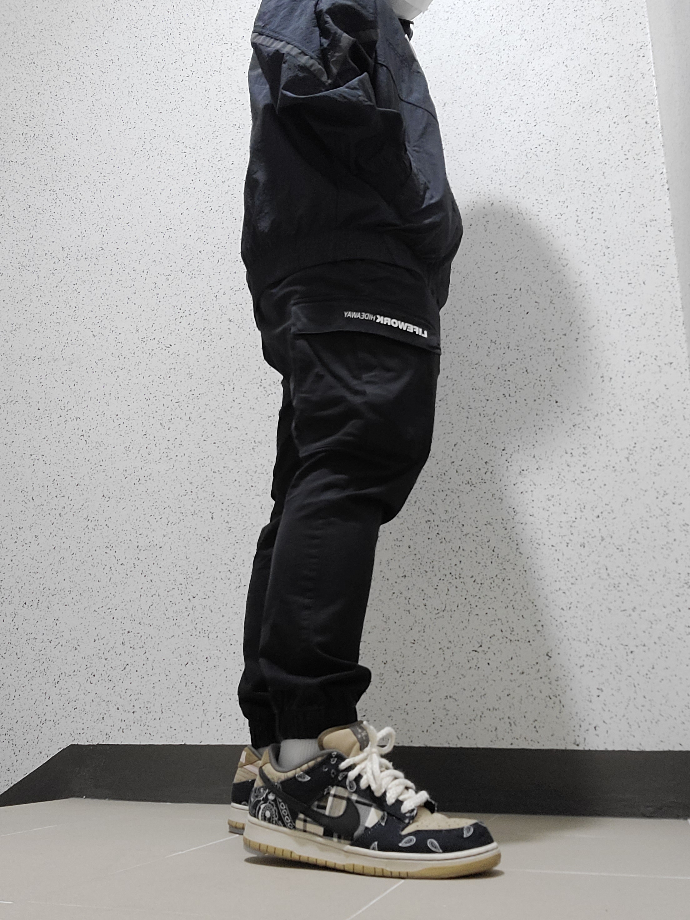 Nike x Travis Scott SB Dunk Low 착용 스타일