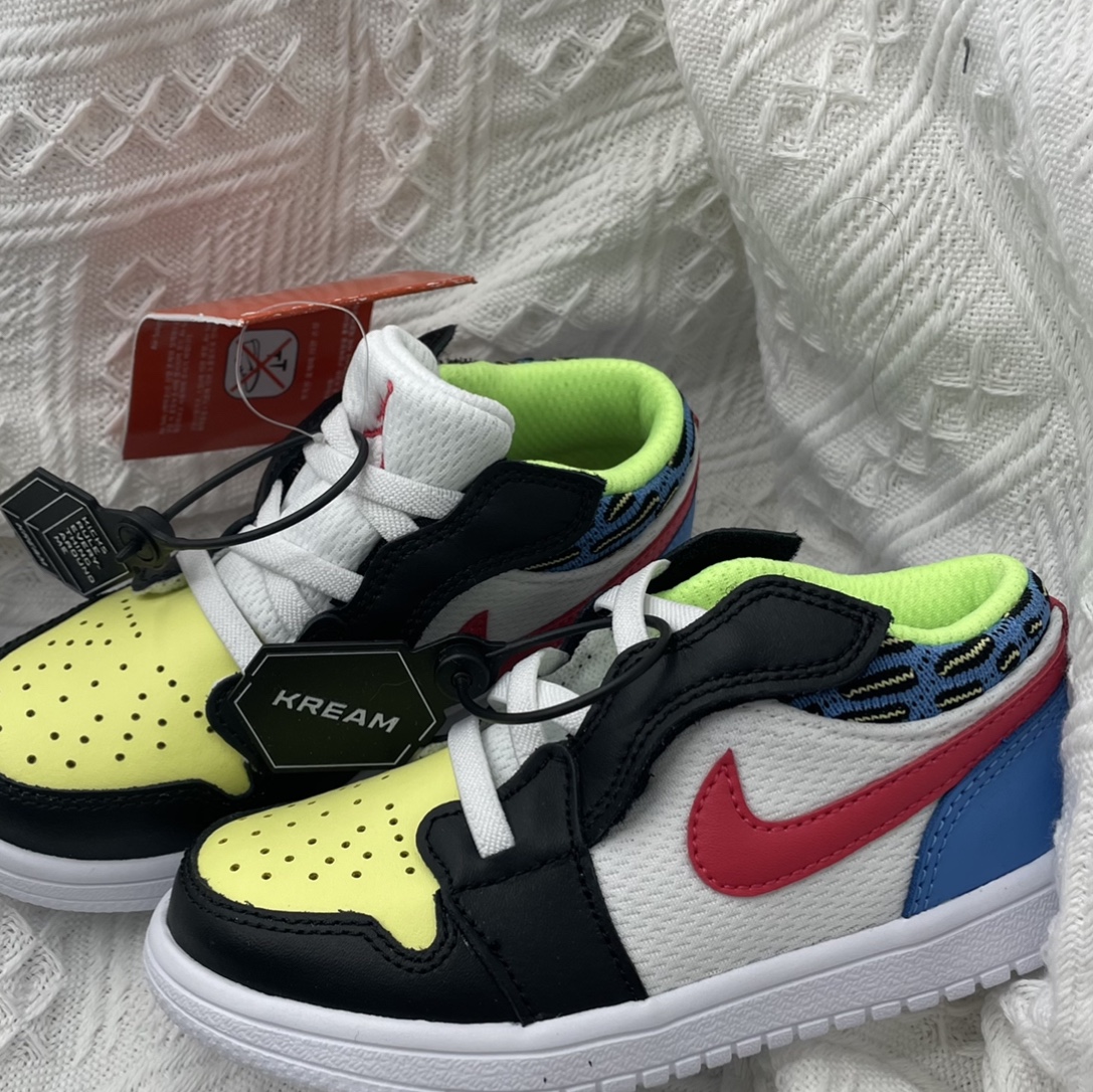 (TD) Jordan 1 Low Alt Light Fusion Red 착용 스타일