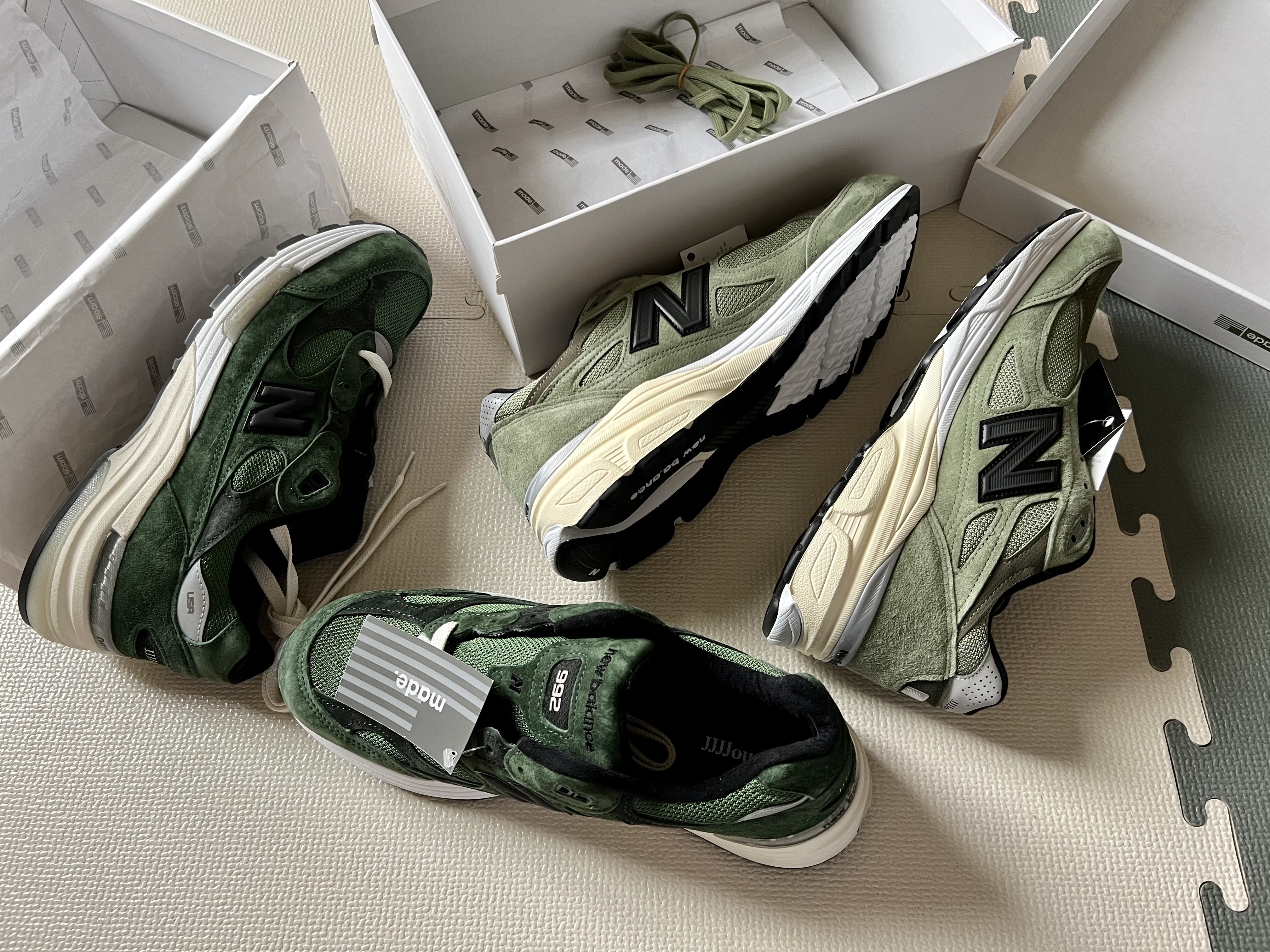 New Balance x JJJJound 990v3 Olive, New Balance x JJJJound 992 Made in USA Mossy Green 착용 스타일