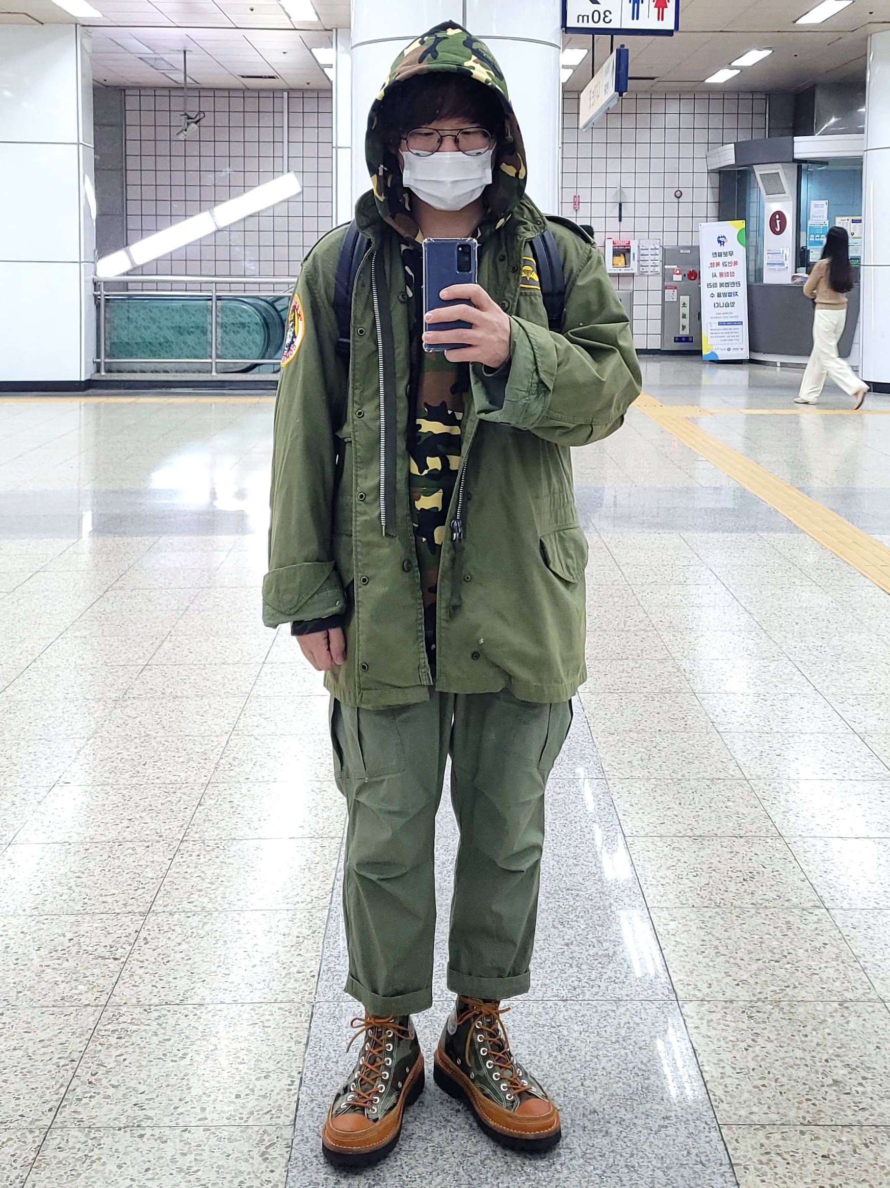 Converse x Carhartt WIP Chuck 70 High Covert Green 착용 스타일