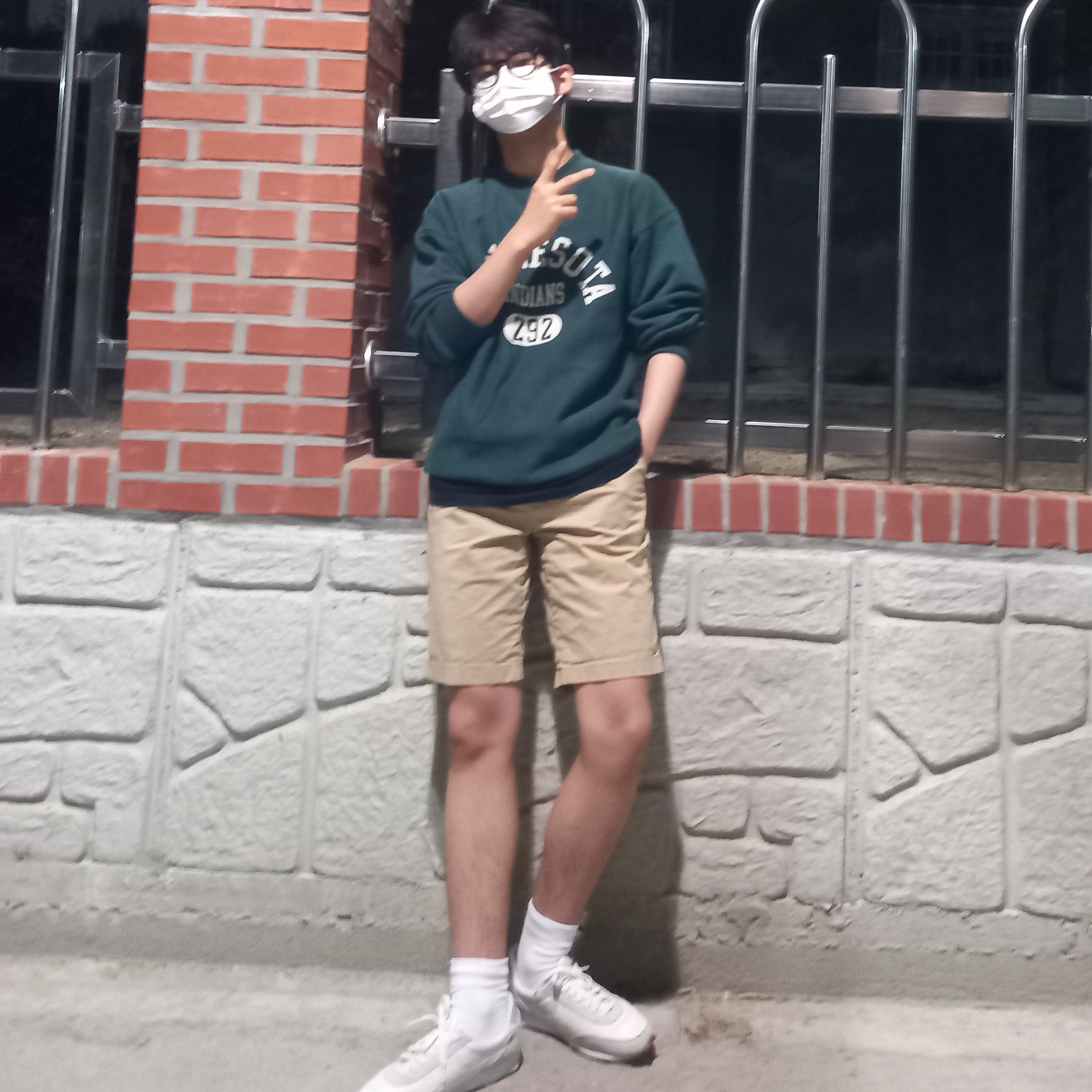 (W) Nike Daybreak Summit White 착용 스타일