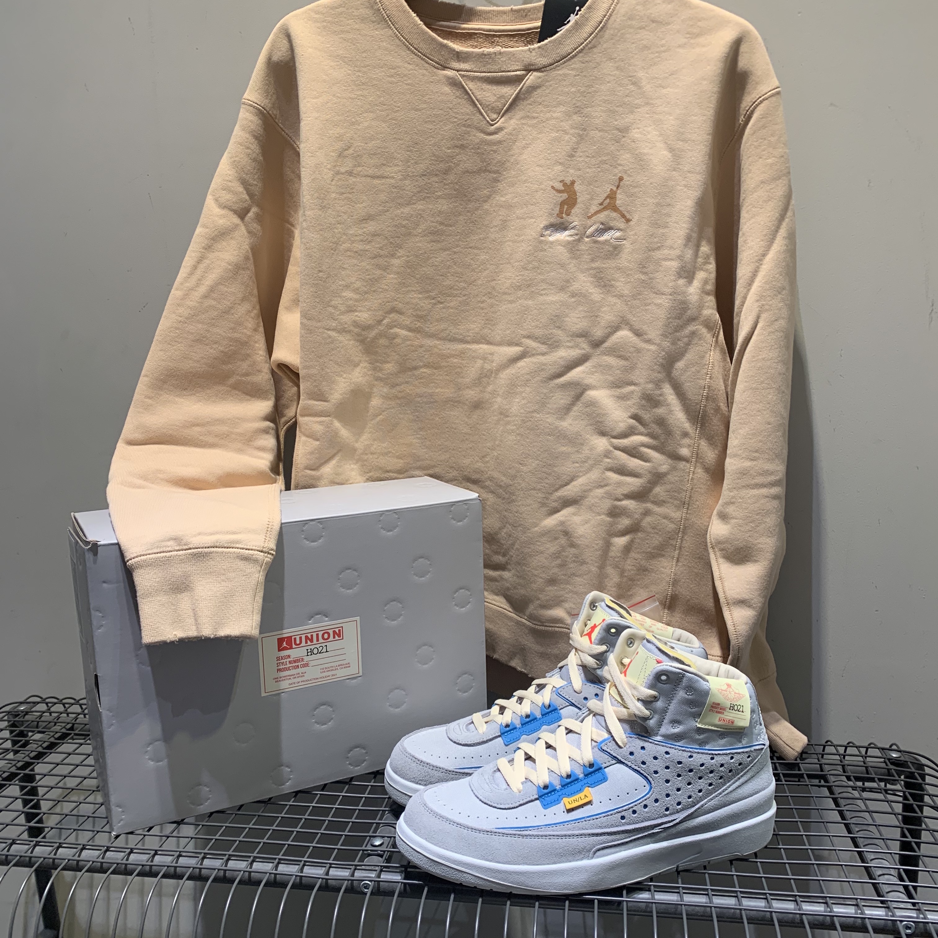 Jordan 2 x Union Retro SP Grey Fog, Jordan x Union Fleece Crew White Onyx - Asia 착용 스타일 - 1
