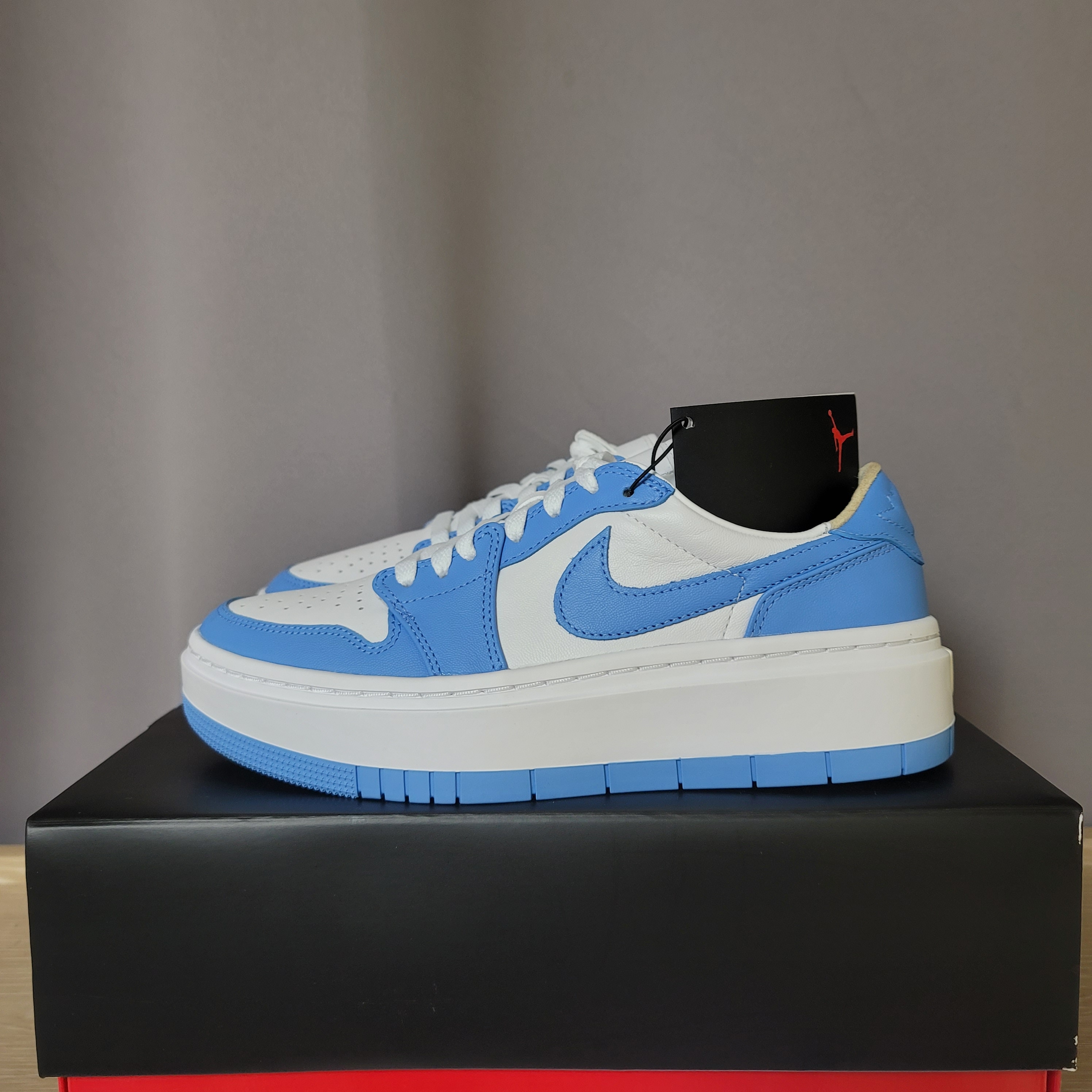 (W) Jordan 1 Elevate Low SE University Blue 착용 스타일 - 2