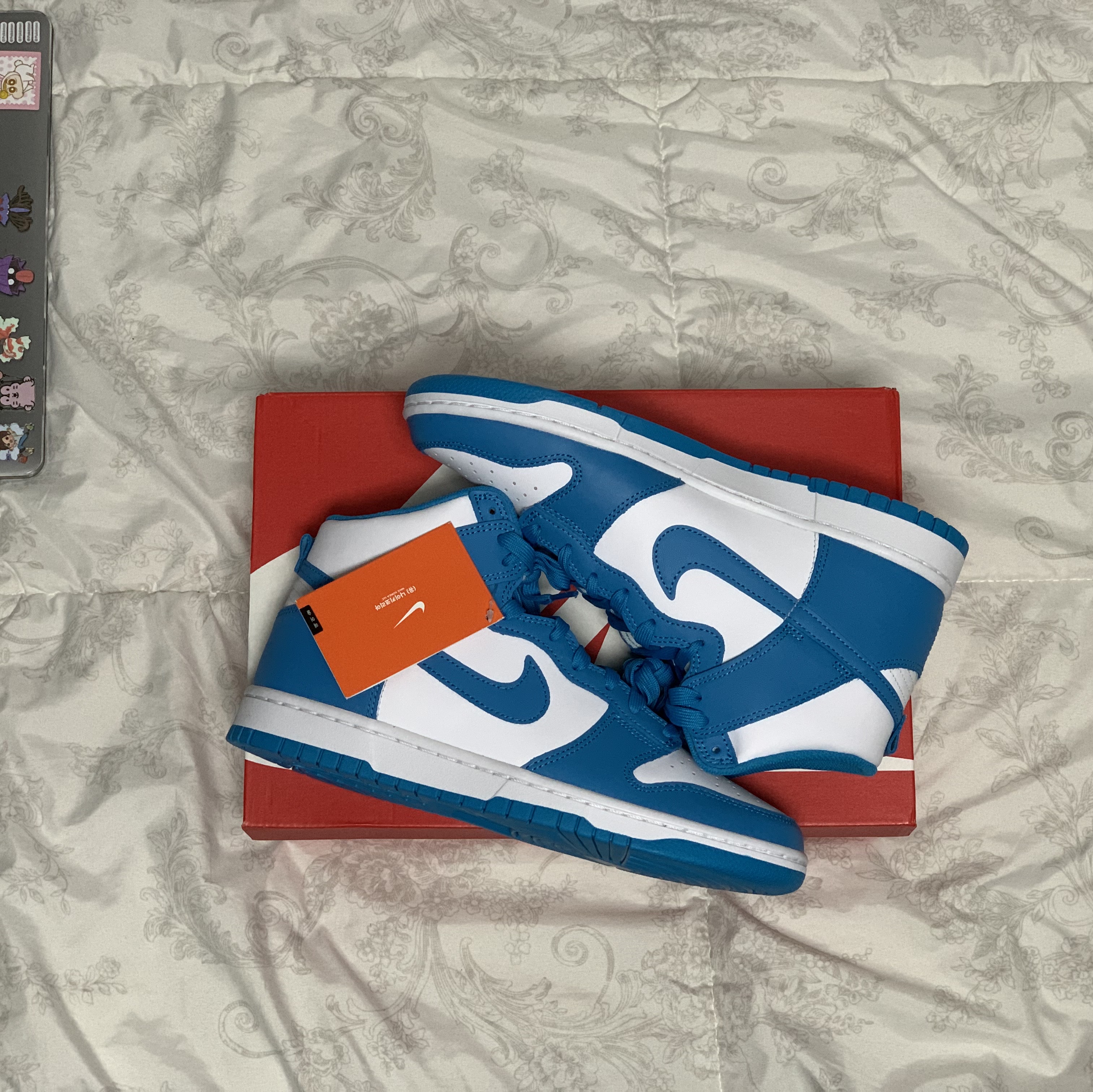 Nike Dunk High Retro Championship Blue 착용 스타일 - 2