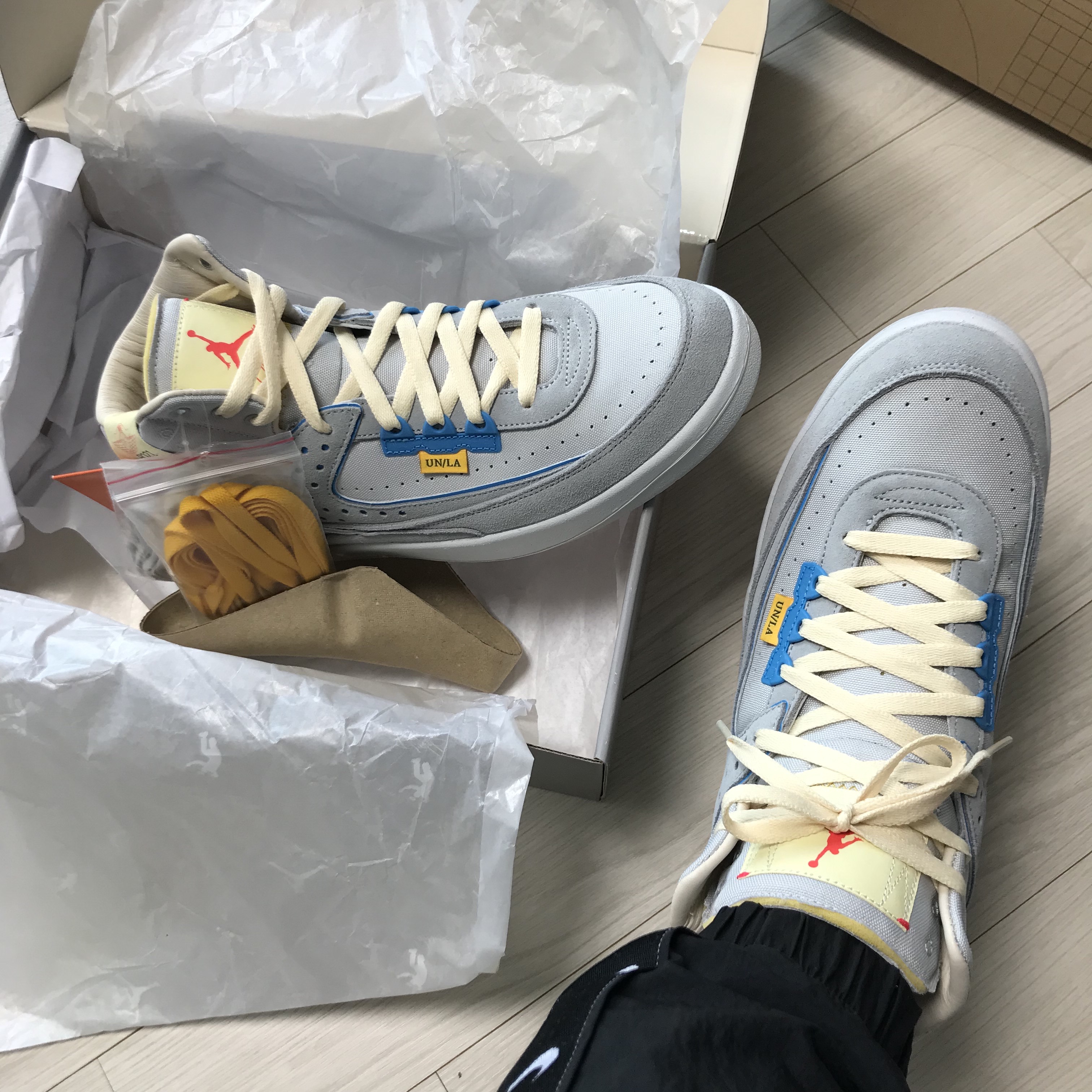 Jordan 2 x Union Retro SP Grey Fog 착용 스타일